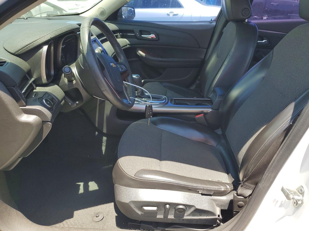 2013 Chevrolet Malibu 2lt White vin: 1G11E5SA0DF288266