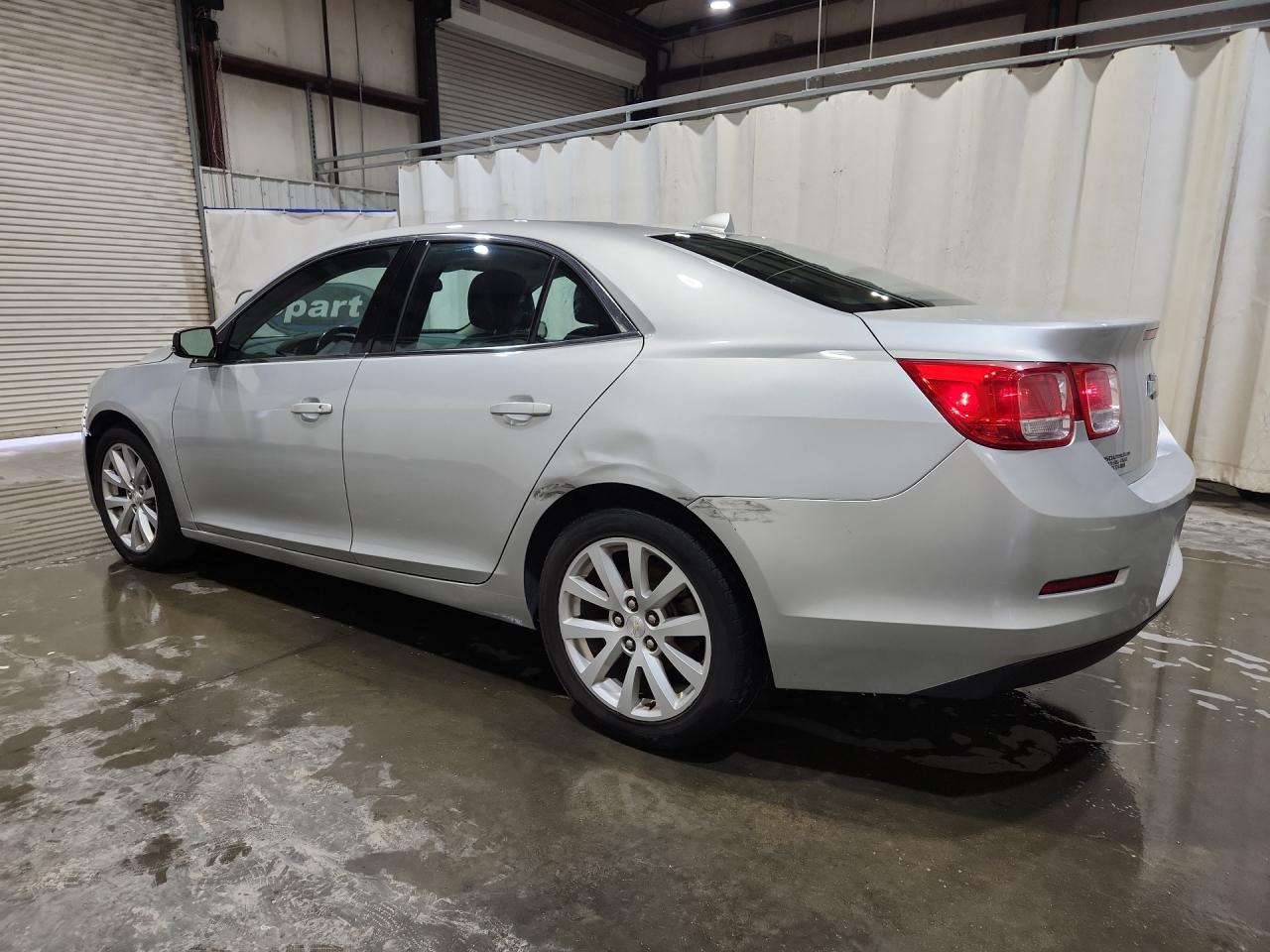2013 Chevrolet Malibu 2lt Silver vin: 1G11E5SA1DF303602 Damage: Left Qtr Panel, Dent(S) W/No Paint Dmg, 9 To 10 Inches