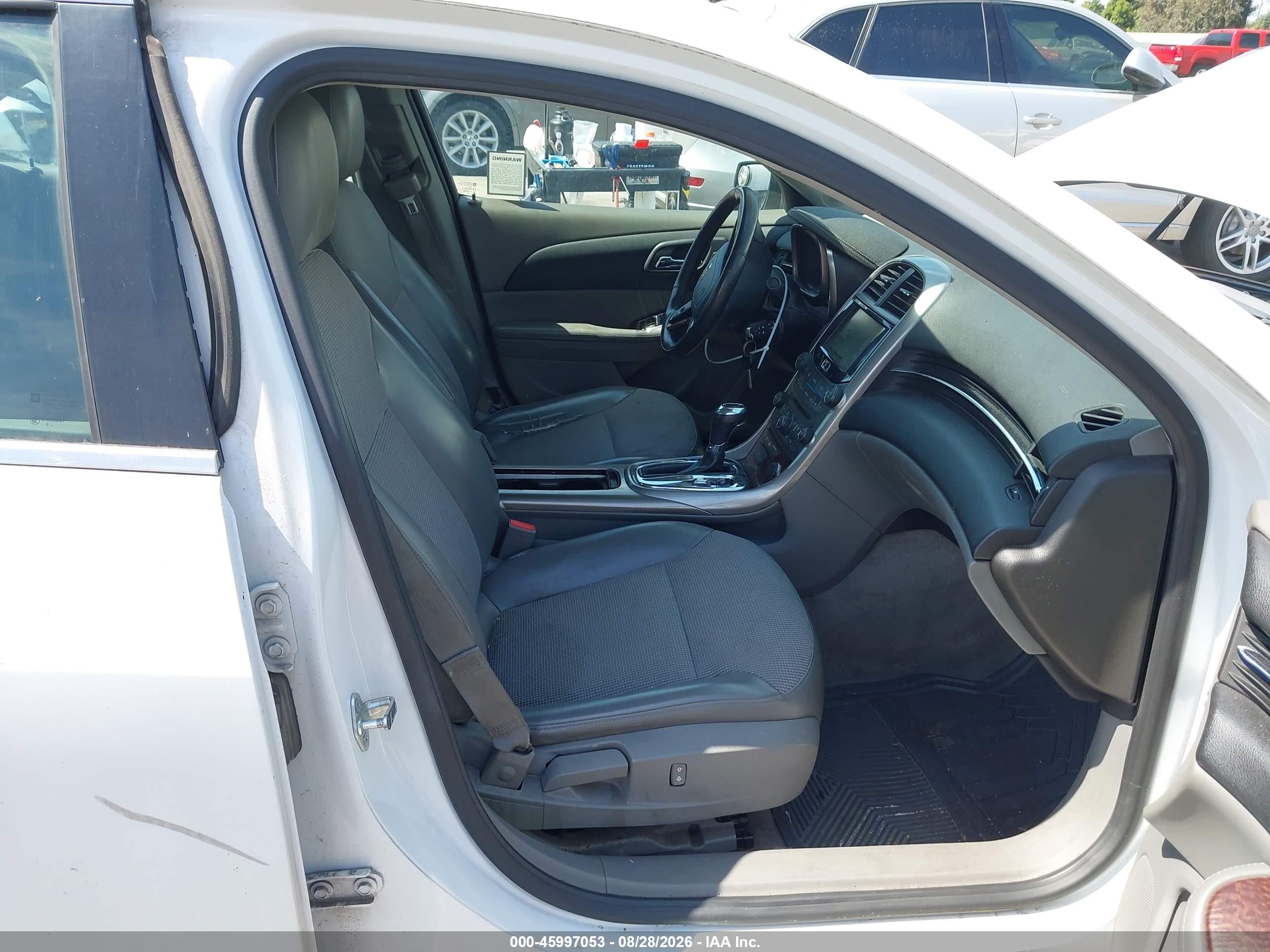 2013 Chevrolet Malibu 2lt White vin: 1G11E5SA3DF287399