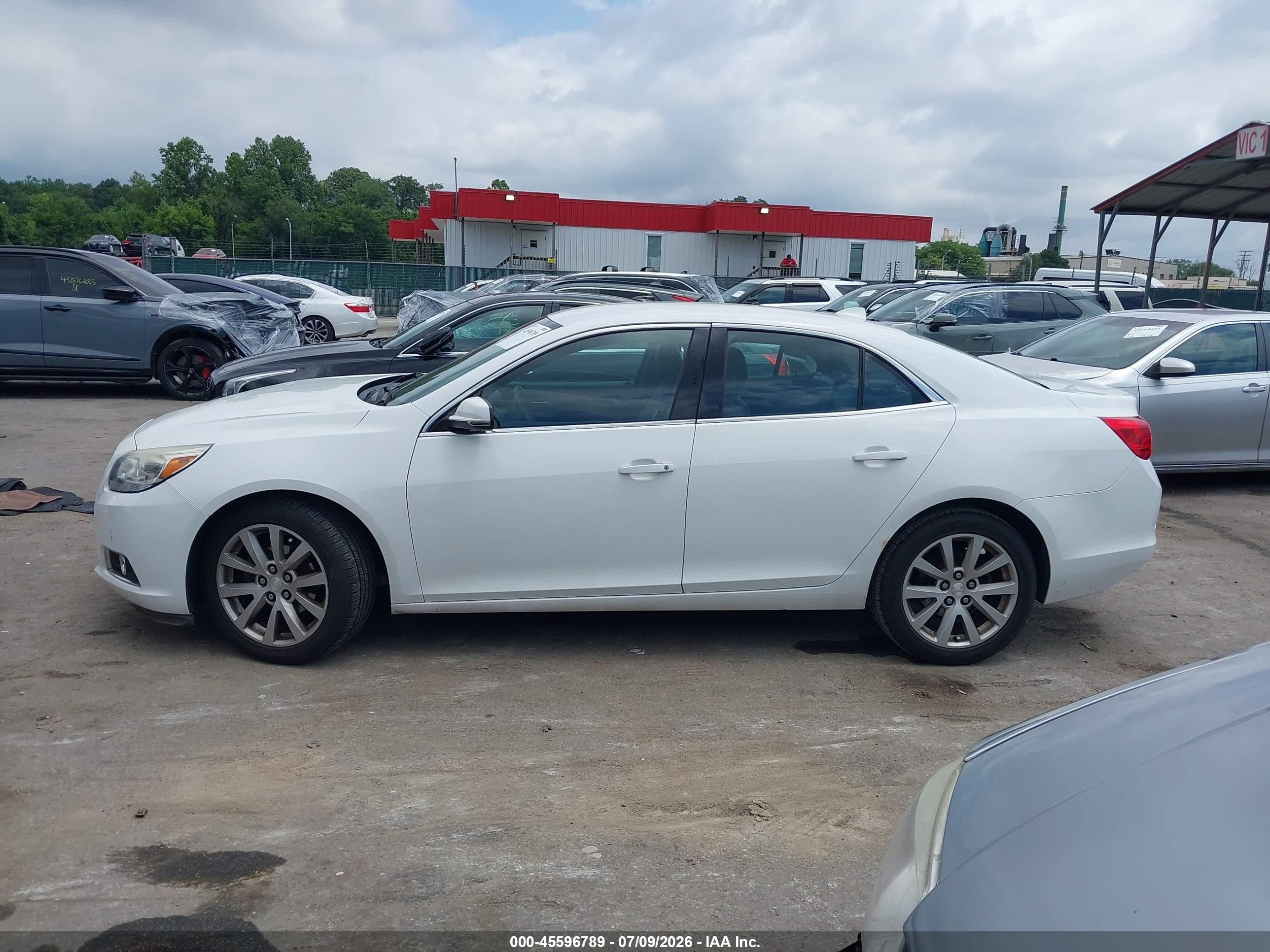 2013 Chevrolet Malibu 2lt White vin: 1G11E5SA3DU137496
