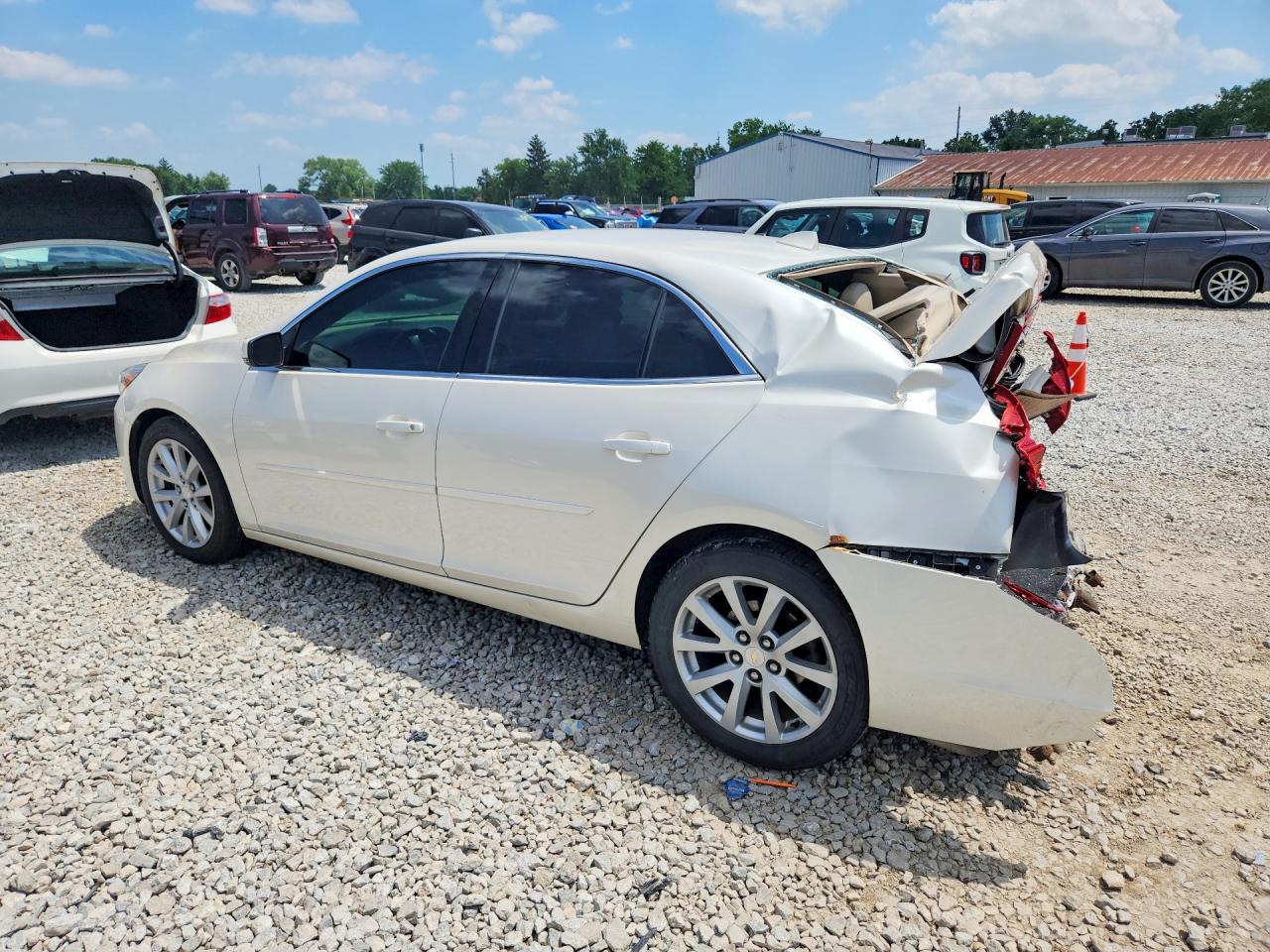 2013 Chevrolet Malibu 2lt Белый vin: 1G11E5SA5DF232632