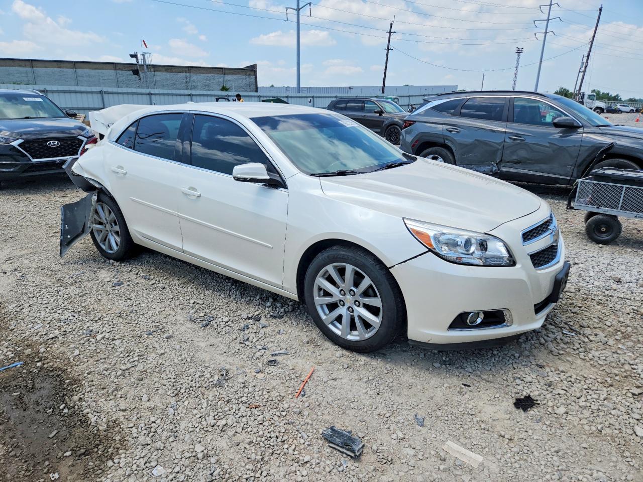 2013 Chevrolet Malibu 2lt Белый vin: 1G11E5SA5DF232632