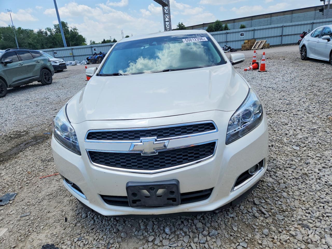 2013 Chevrolet Malibu 2lt Белый vin: 1G11E5SA5DF232632