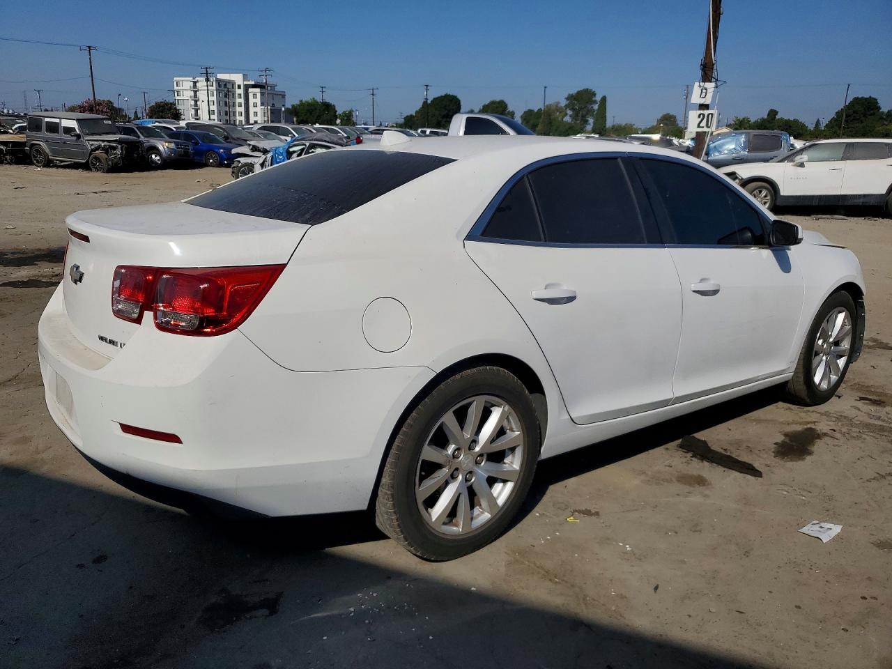 2013 Chevrolet Malibu 2lt White vin: 1G11E5SA6DF290443