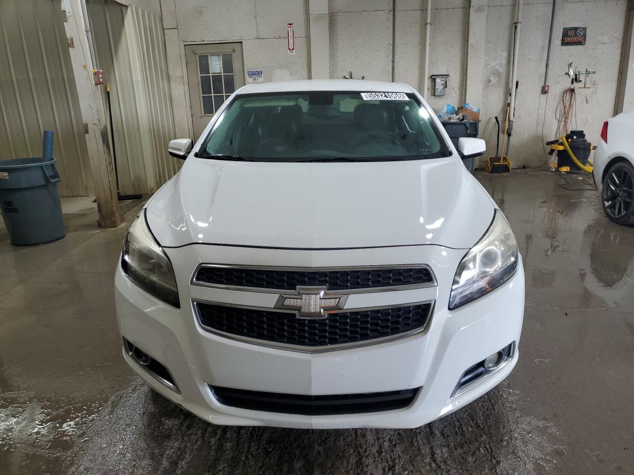 2013 Chevrolet Malibu 2lt White vin: 1G11E5SA6DF328043 Damage: Left Head Lamp, Faded, Repair Required