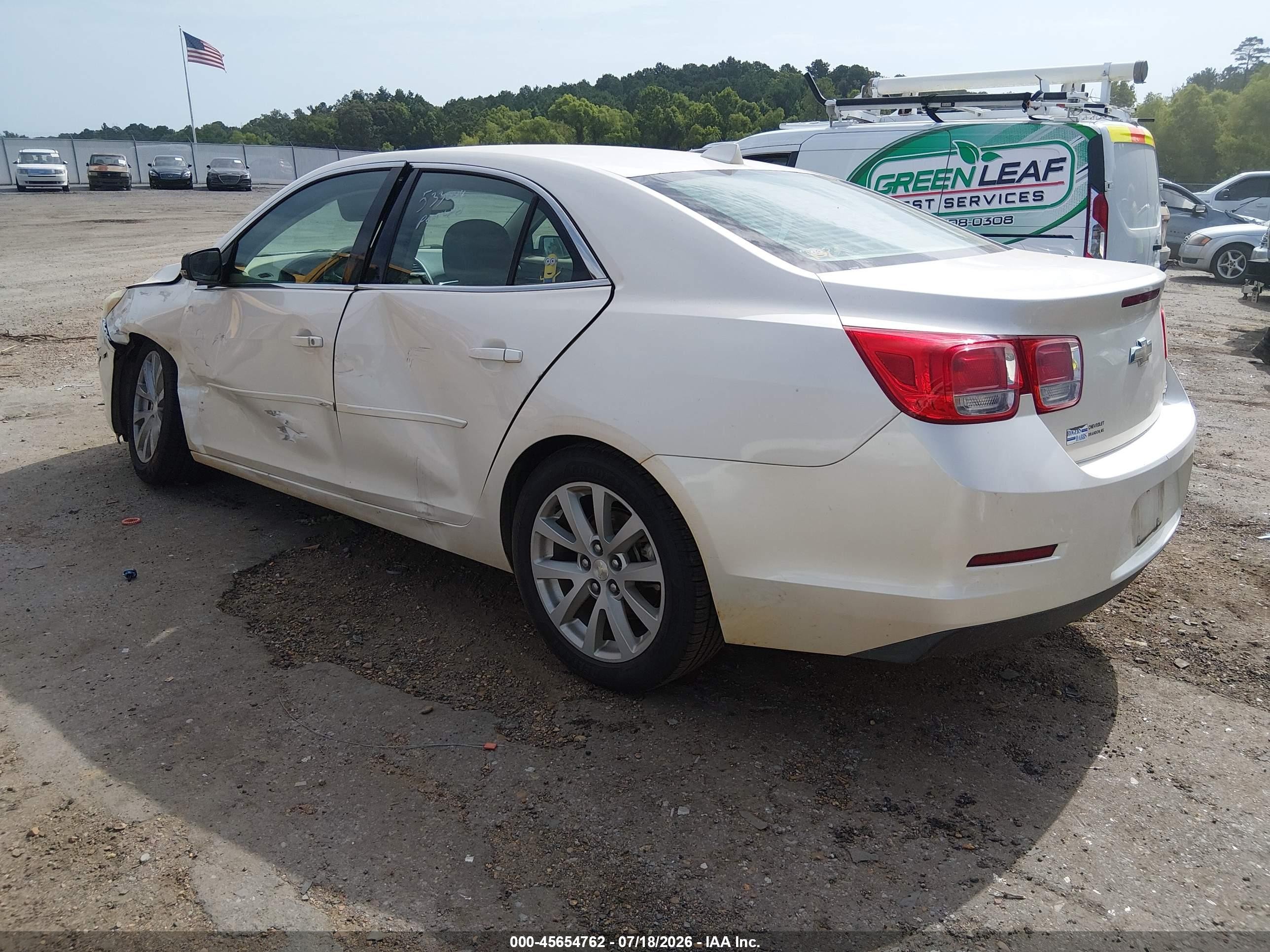 2013 Chevrolet Malibu 2lt White vin: 1G11E5SA7DF149087