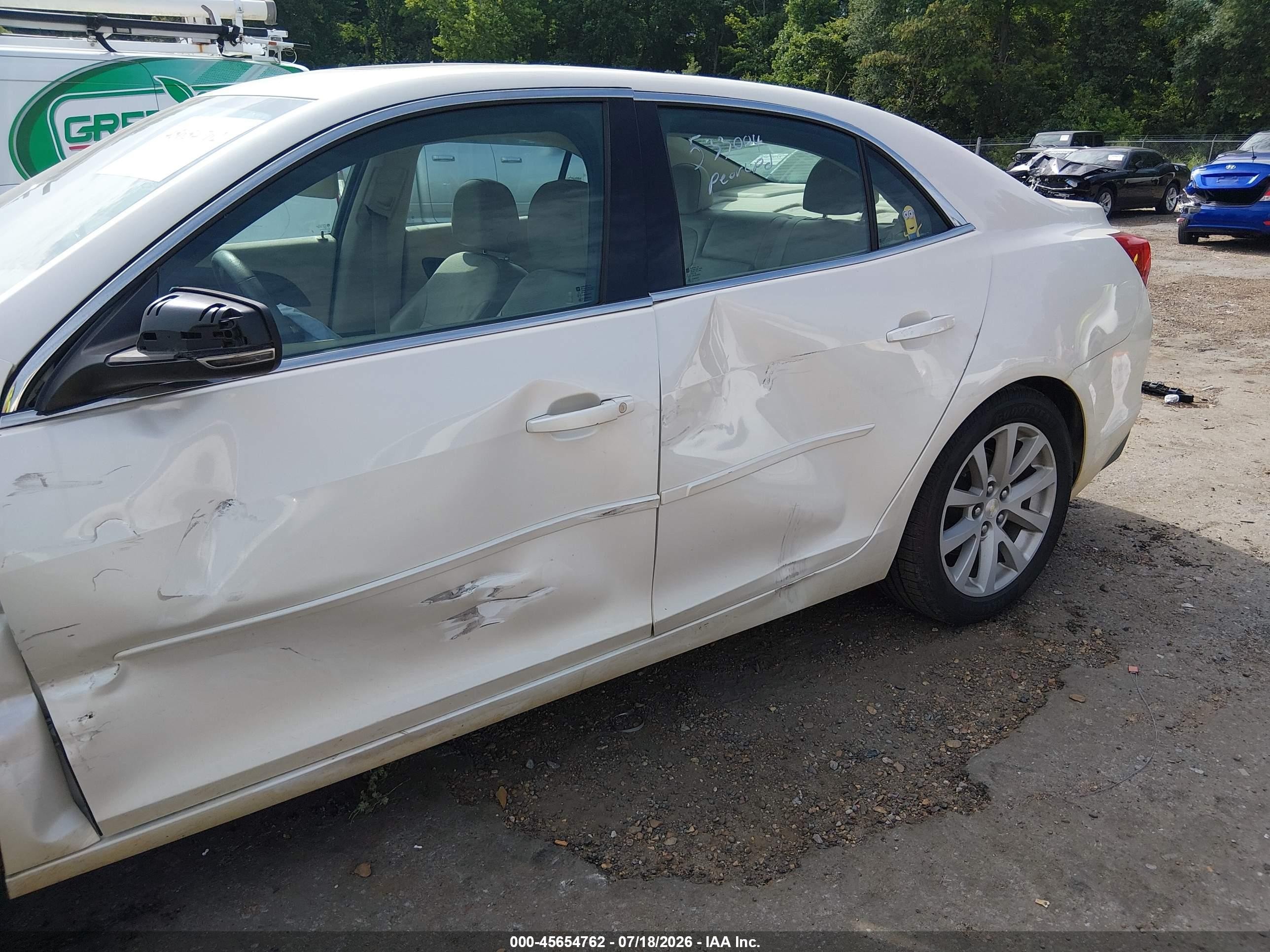 2013 Chevrolet Malibu 2lt White vin: 1G11E5SA7DF149087