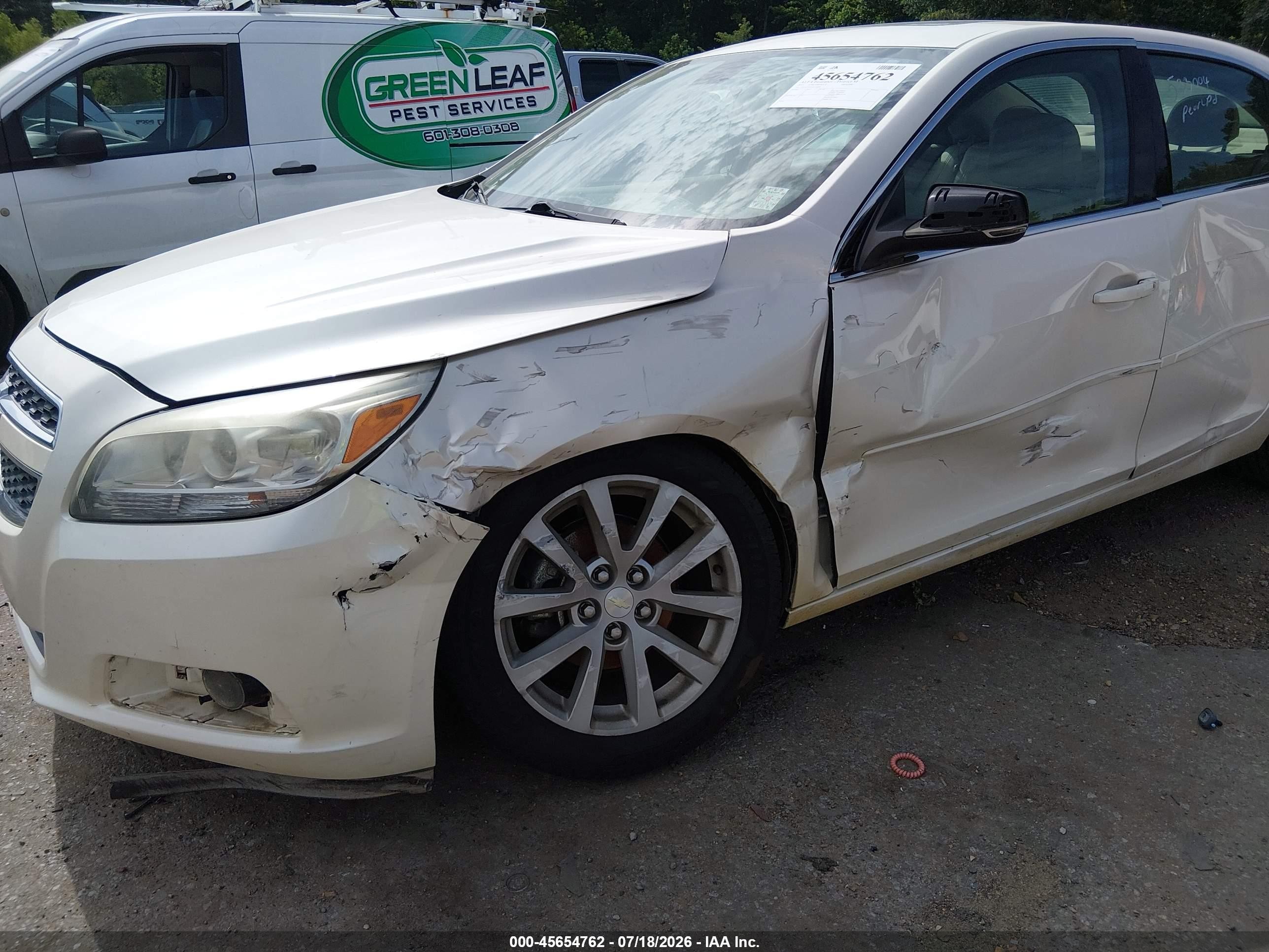 2013 Chevrolet Malibu 2lt White vin: 1G11E5SA7DF149087