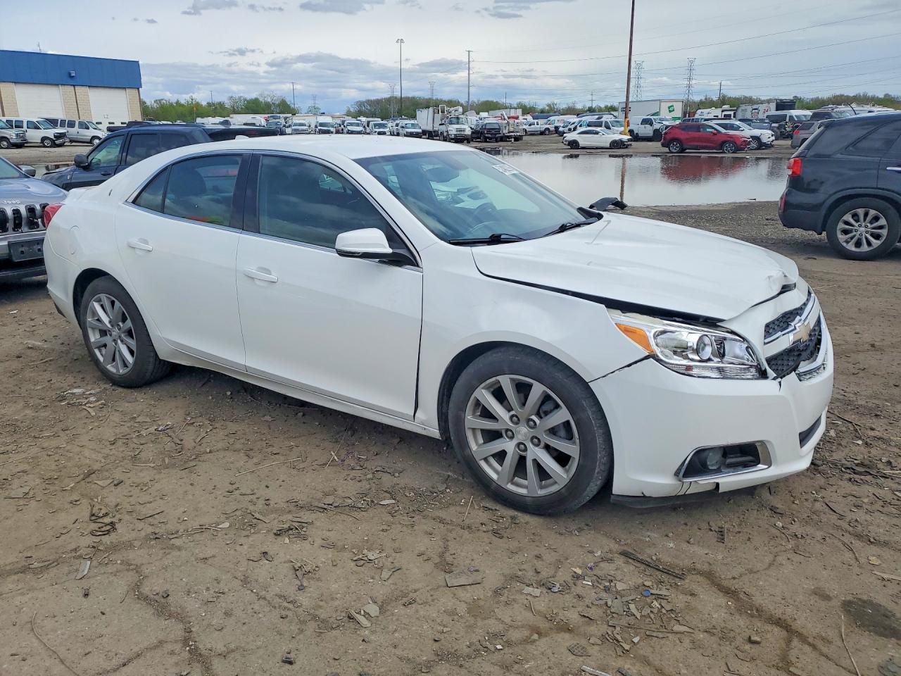 2013 Chevrolet Malibu 2lt White vin: 1G11E5SA7DU141843