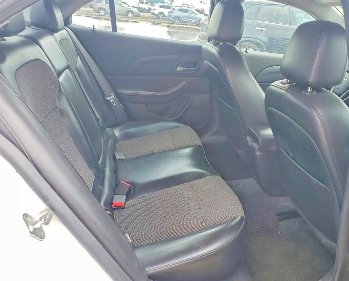 2013 Chevrolet Malibu 2lt White vin: 1G11E5SA7DU141843