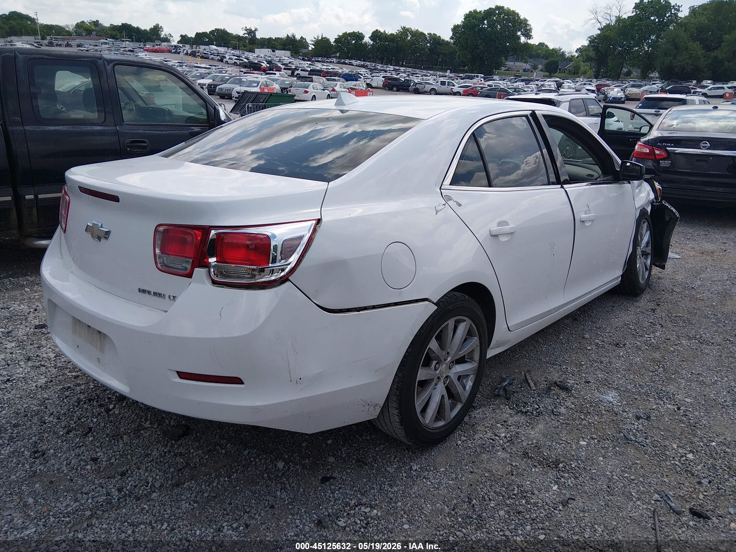 2013 Chevrolet Malibu 2lt White vin: 1G11E5SA9DF265925