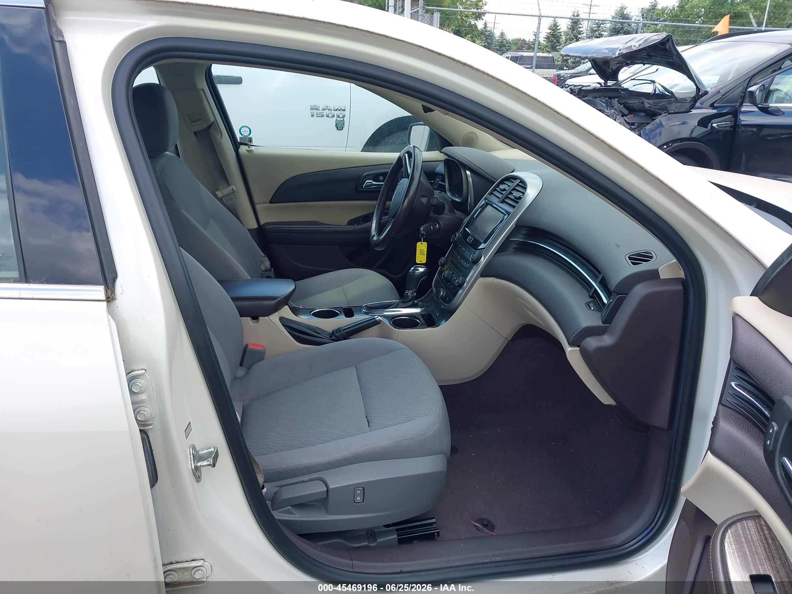 2014 Chevrolet Malibu 2lt White vin: 1G11E5SL0EU147065