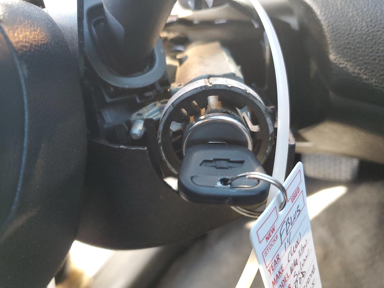 2014 Chevrolet Malibu 2lt Серебряный vin: 1G11E5SL1EF111048 Damage: Ignition, Broken, Replacement Required