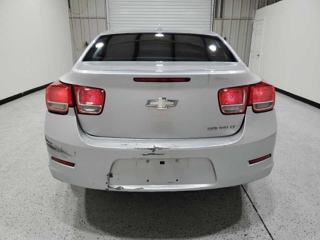 2014 Chevrolet Malibu 2lt Серебряный vin: 1G11E5SL1EF111048 Damage: Rear Bumper, Multiple Scratches Heavy, 4