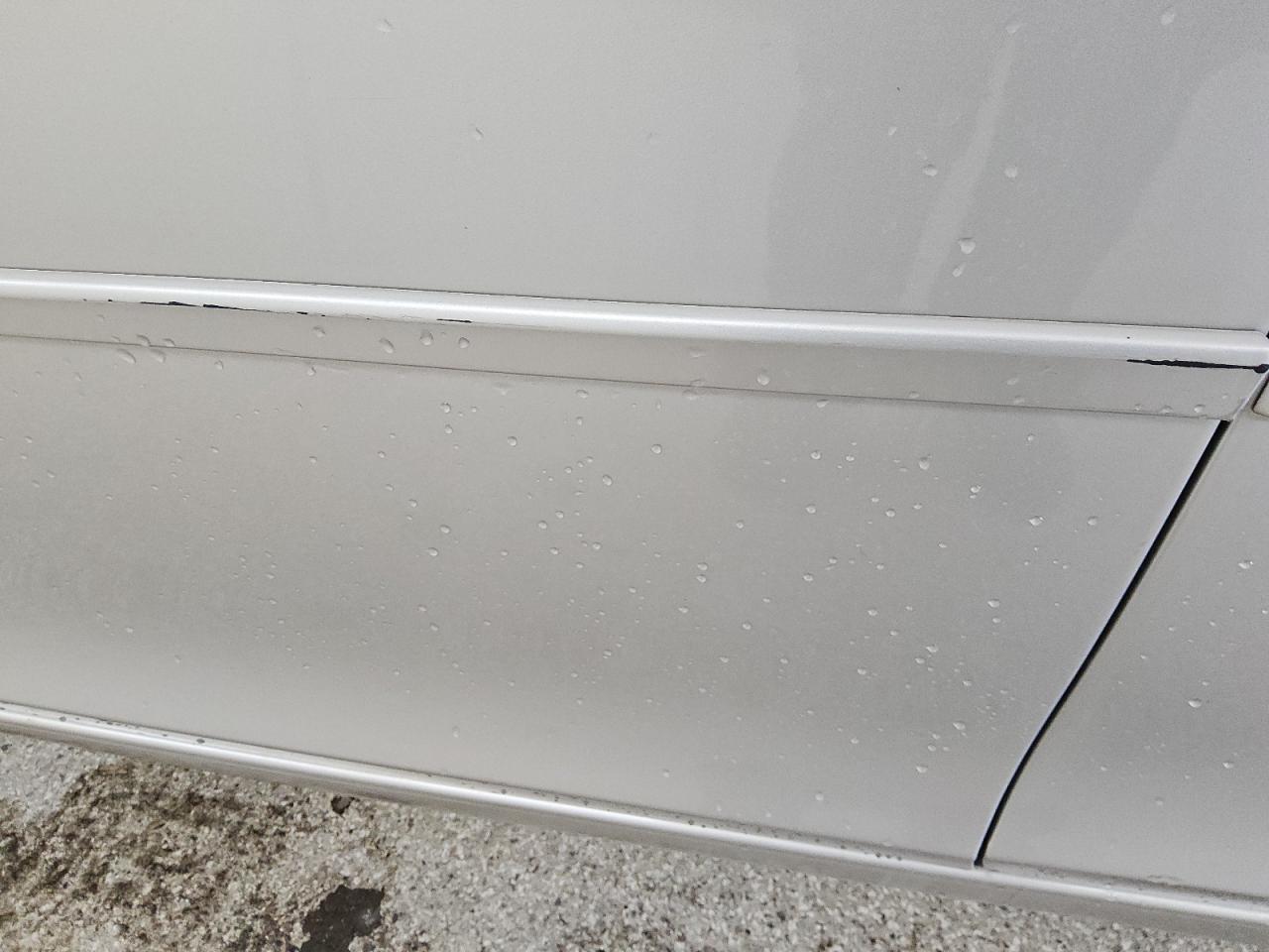 2014 Chevrolet Malibu 2lt Gold vin: 1G11E5SL5EF220452 Damage: Left Front Door Cladding, Heavy Scratch, 7 To 8 Inches