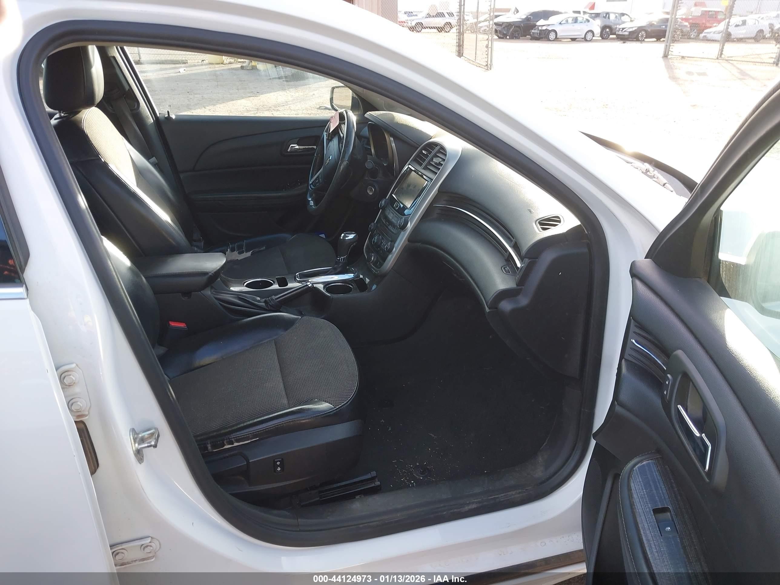 2014 Chevrolet Malibu 2lt White vin: 1G11E5SL6EF130260