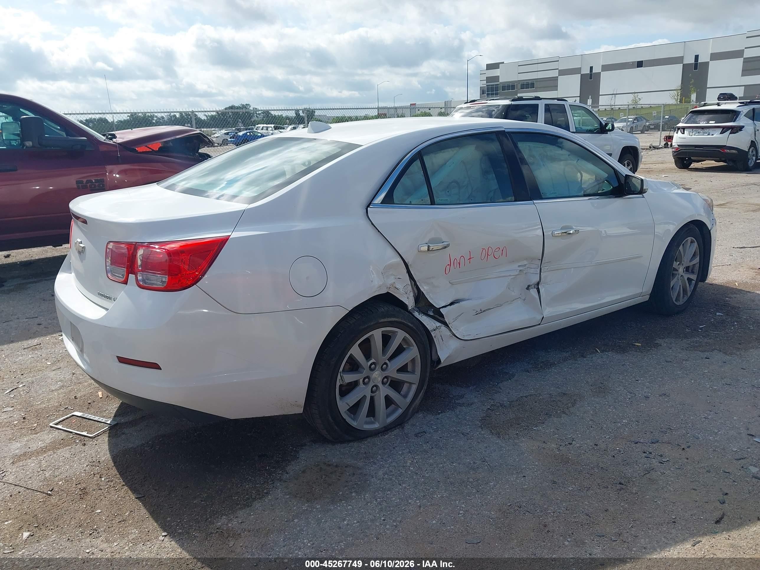 2014 Chevrolet Malibu 2lt White vin: 1G11E5SL7EF197840