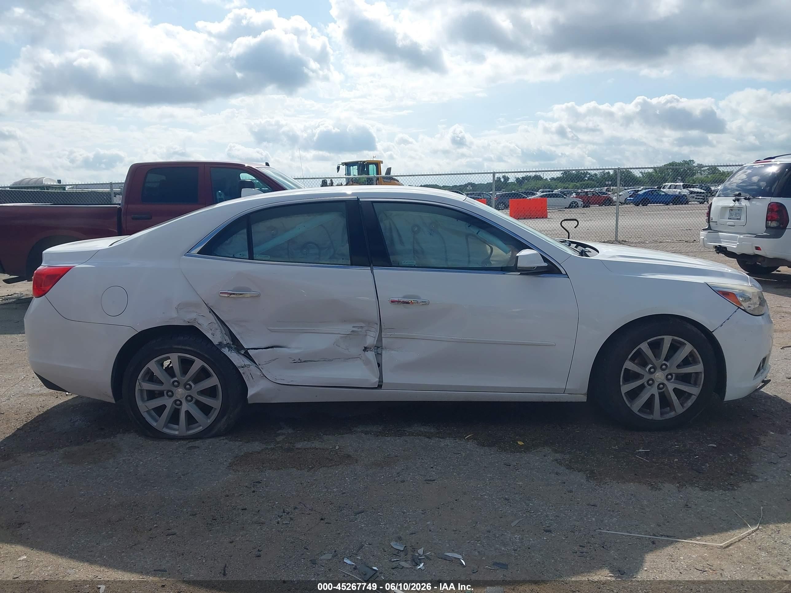 2014 Chevrolet Malibu 2lt White vin: 1G11E5SL7EF197840