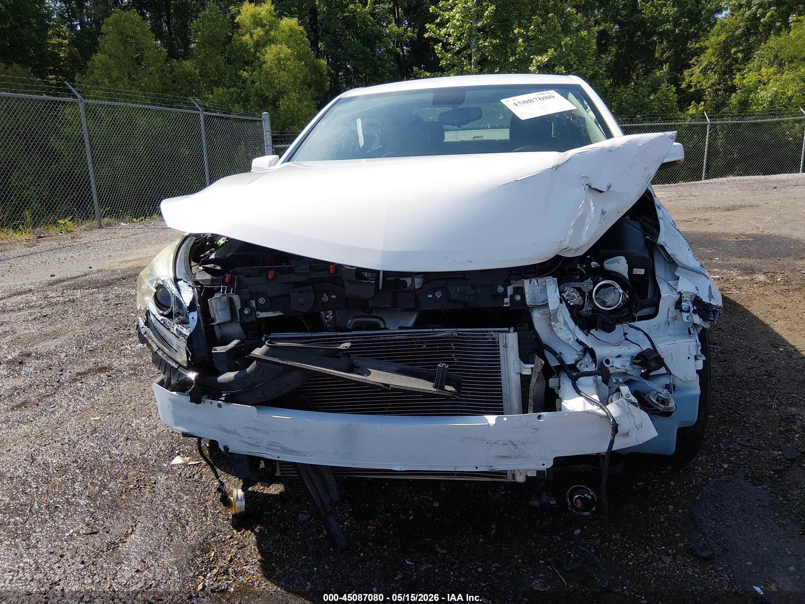 2014 Chevrolet Malibu 2lt Белый vin: 1G11E5SL7EF297887