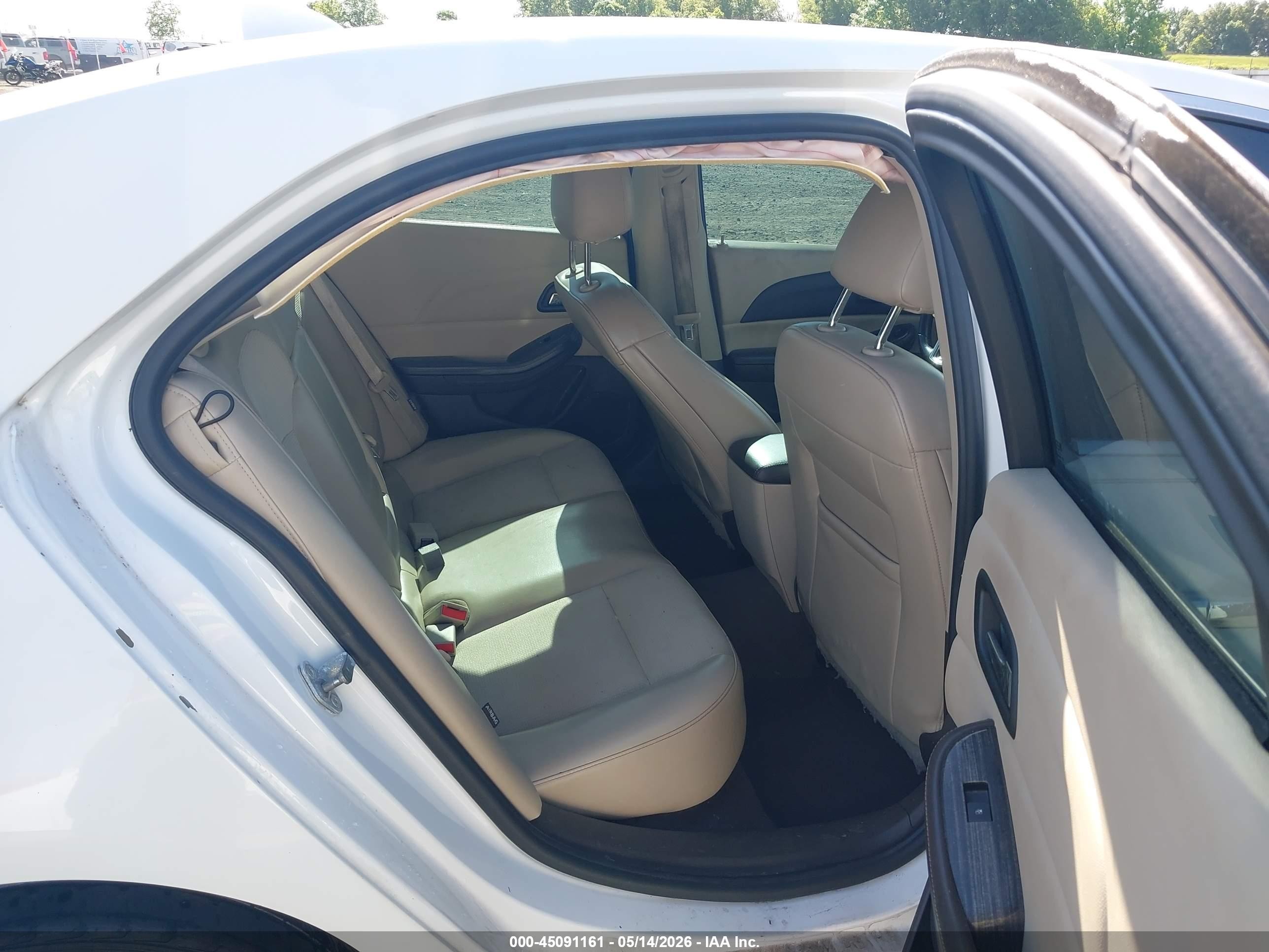 2014 Chevrolet Malibu 2lt White vin: 1G11E5SL8EF193652