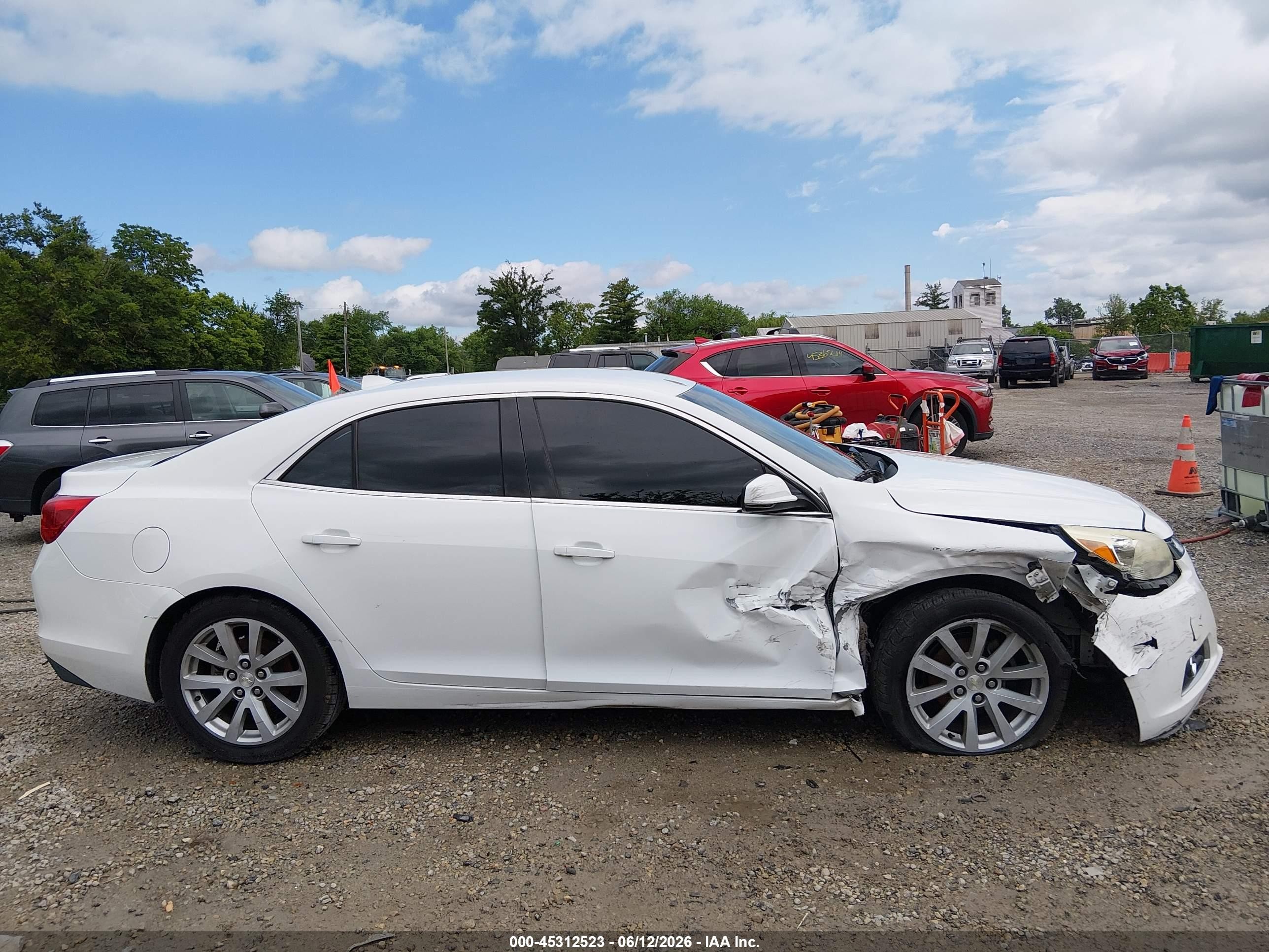 2014 Chevrolet Malibu 2lt Белый vin: 1G11E5SL9EF136814