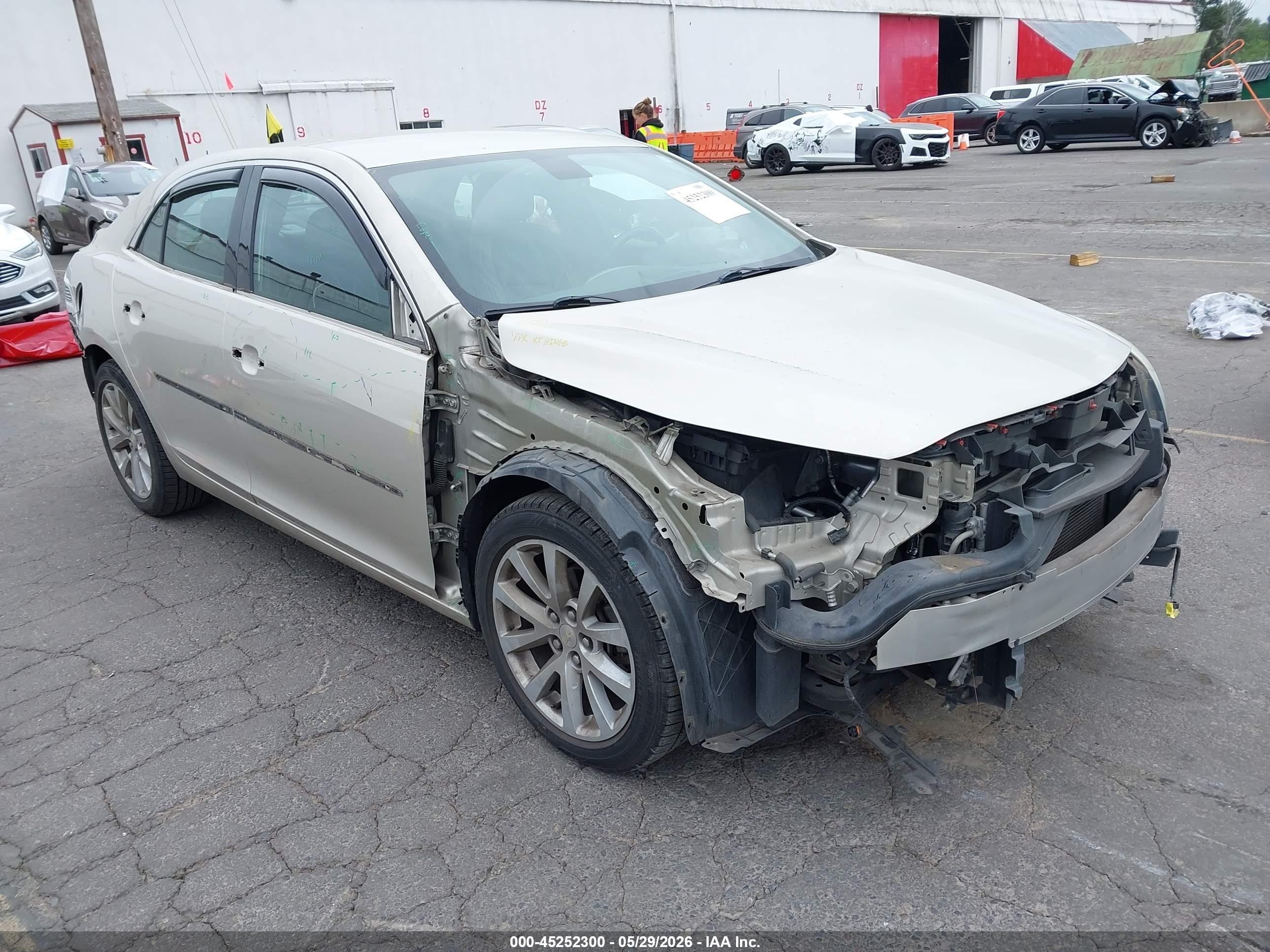 2014 Chevrolet Malibu 2lt Gold vin: 1G11E5SL9EF303026