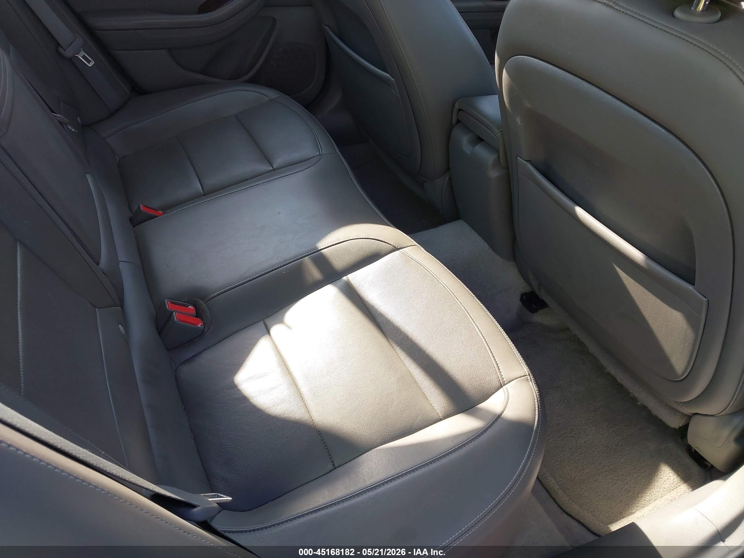 2013 Chevrolet Malibu Eco Premium Audio Серебряный vin: 1G11F5RR3DF111221
