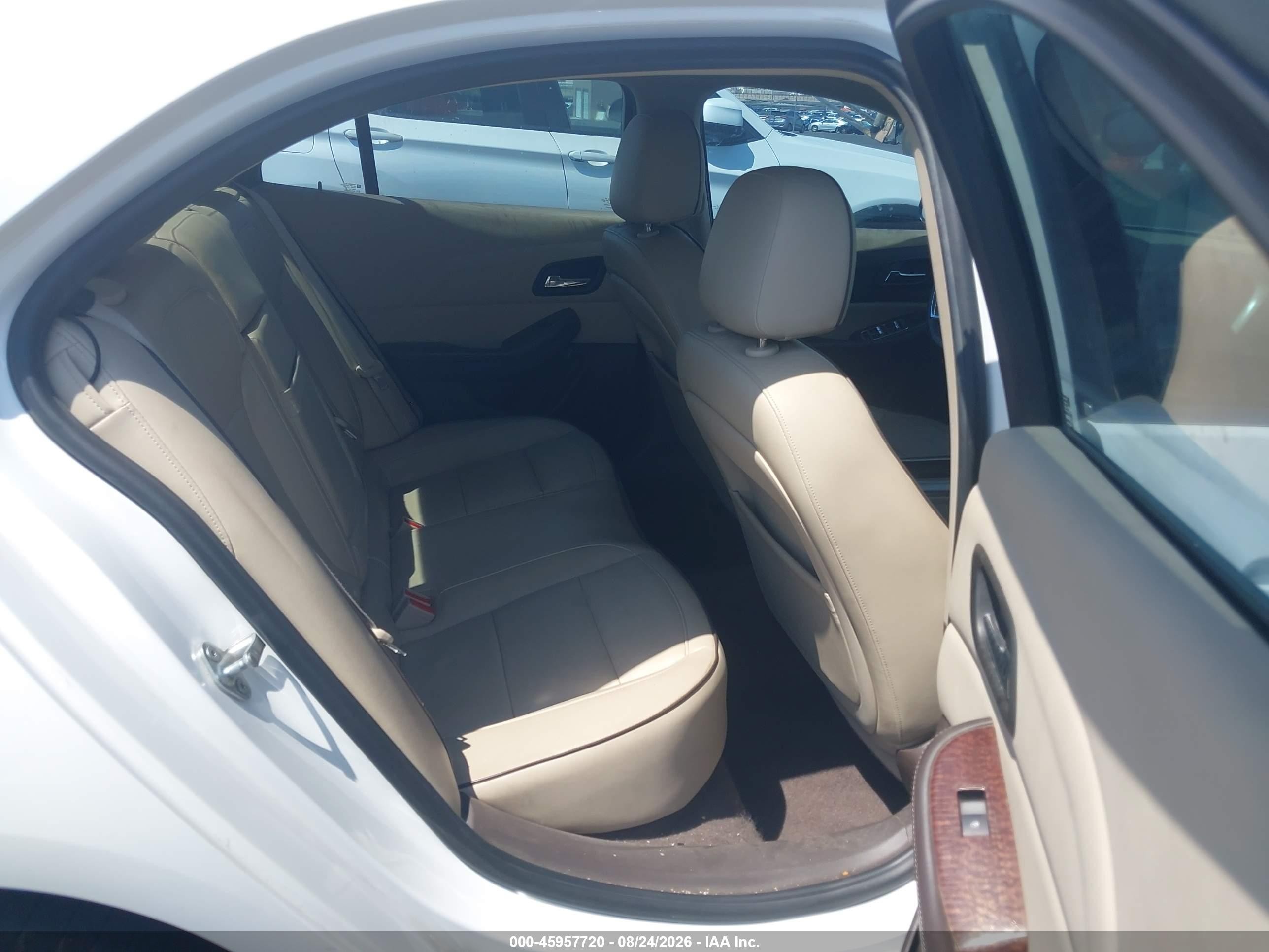 2013 Chevrolet Malibu Eco Premium Audio White vin: 1G11F5RR5DF105209