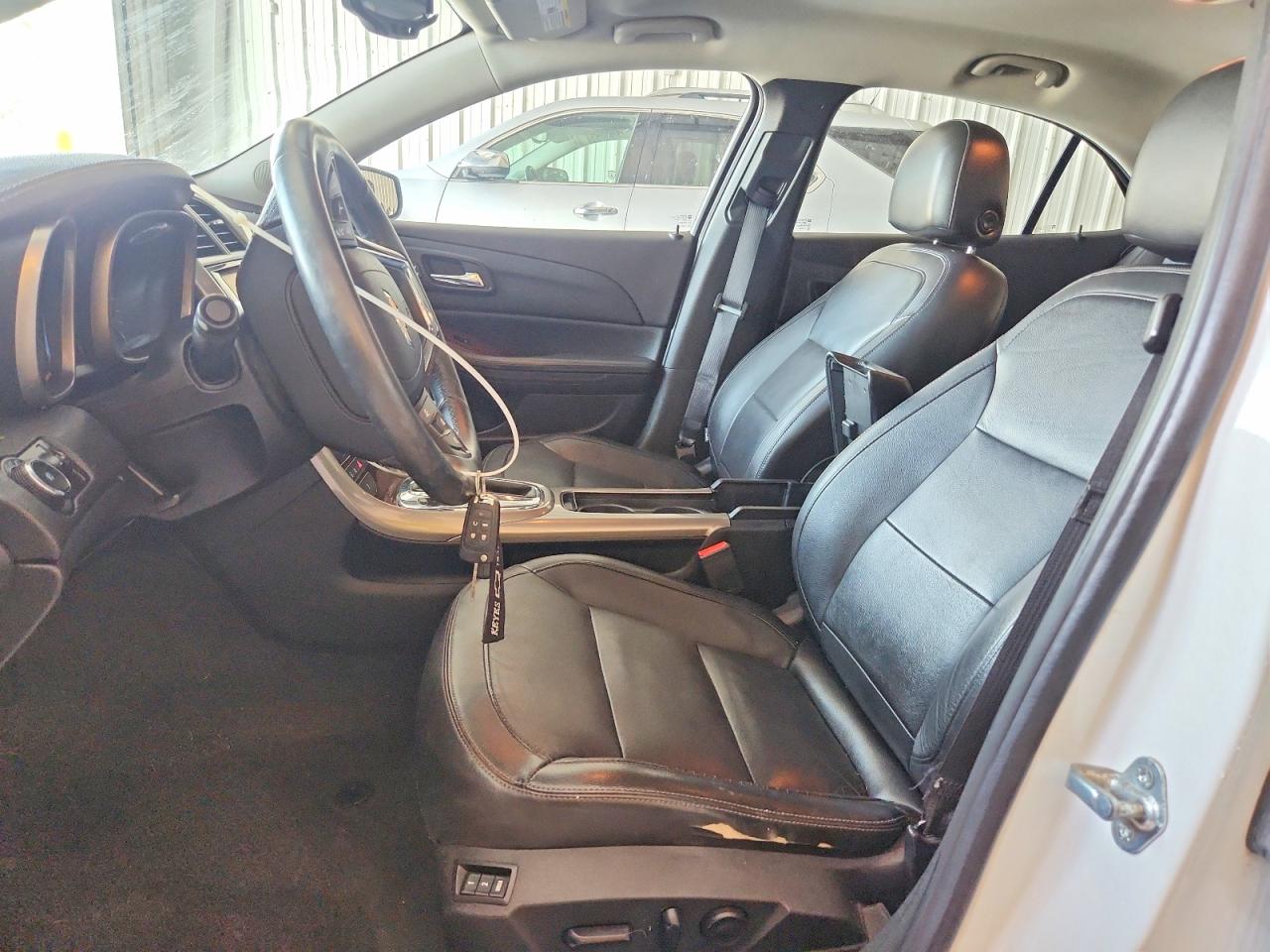 2013 Chevrolet Malibu 2lt White vin: 1G11F5RRXDF104508