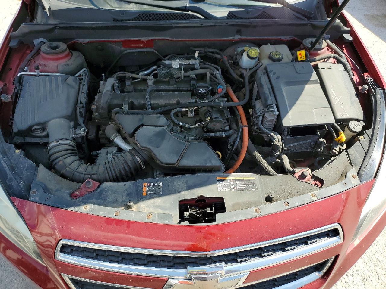 2013 Chevrolet Malibu Red vin: 1G11F5RRXDF110485