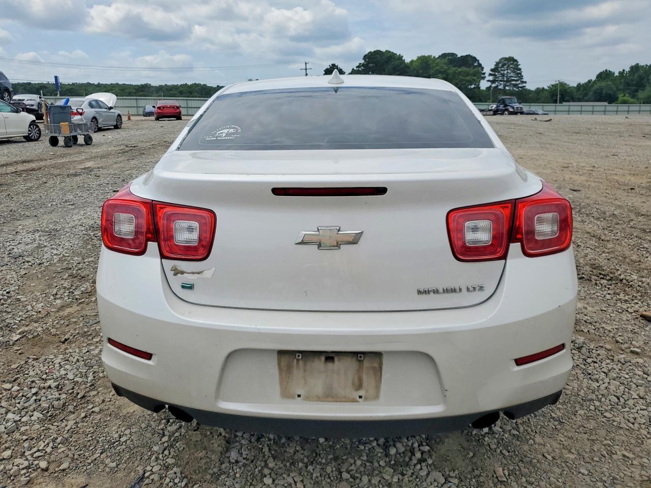 2015 Chevrolet Malibu Ltz White vin: 1G11F5SL2FF179275