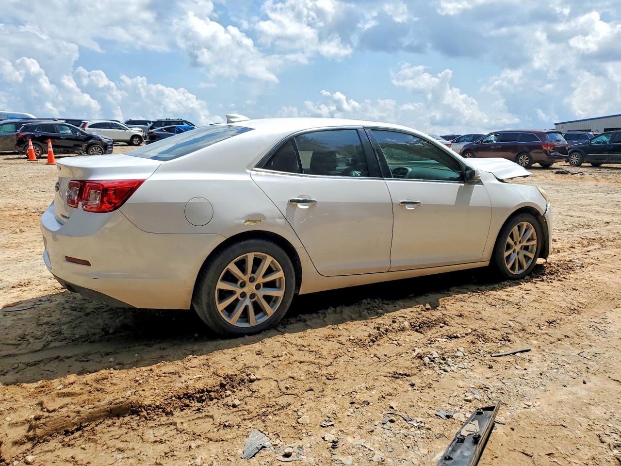 2015 Chevrolet Malibu Ltz White vin: 1G11F5SL3FF119800