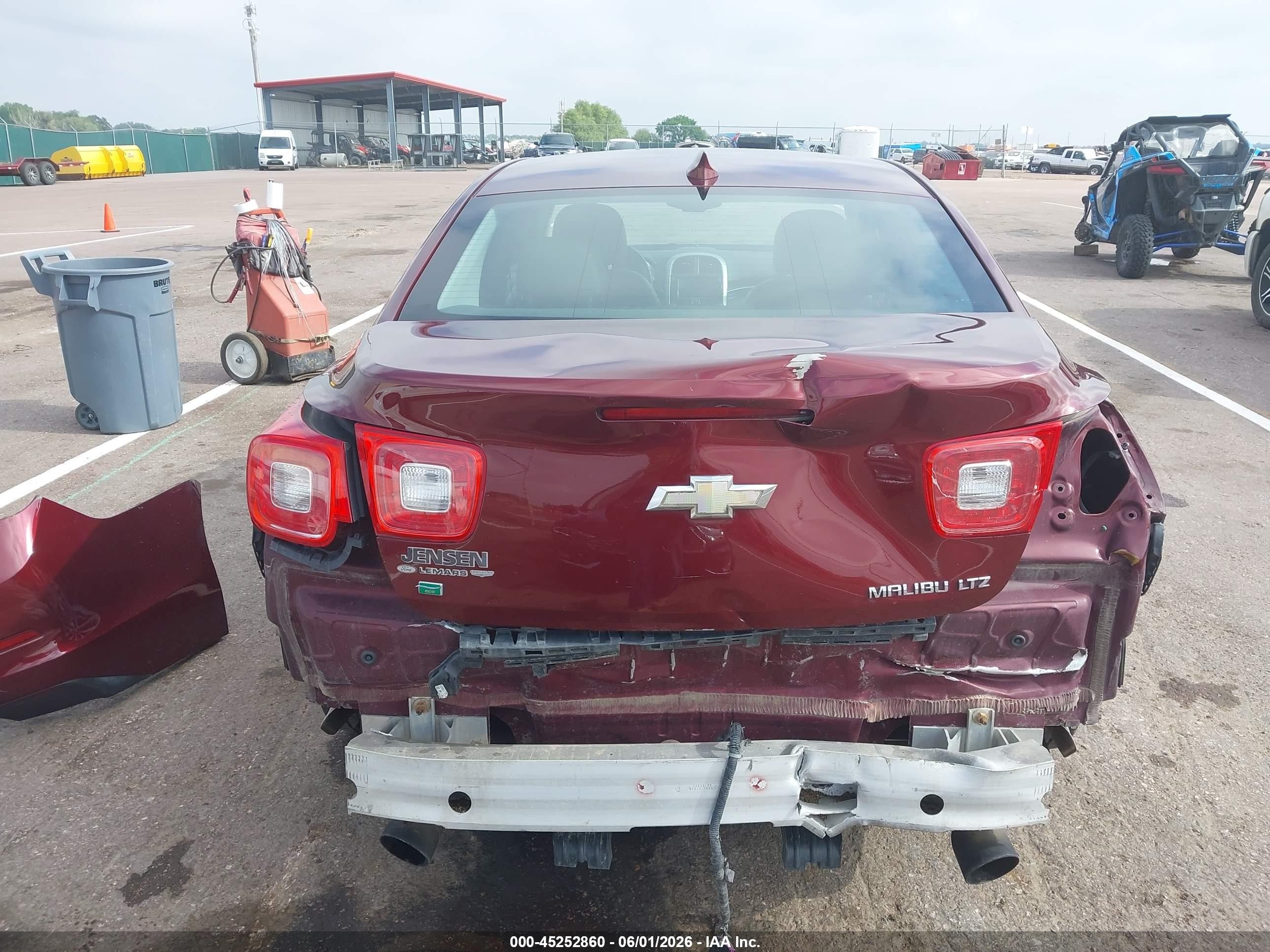 2015 Chevrolet Malibu 1lz Red vin: 1G11F5SL3FF276324