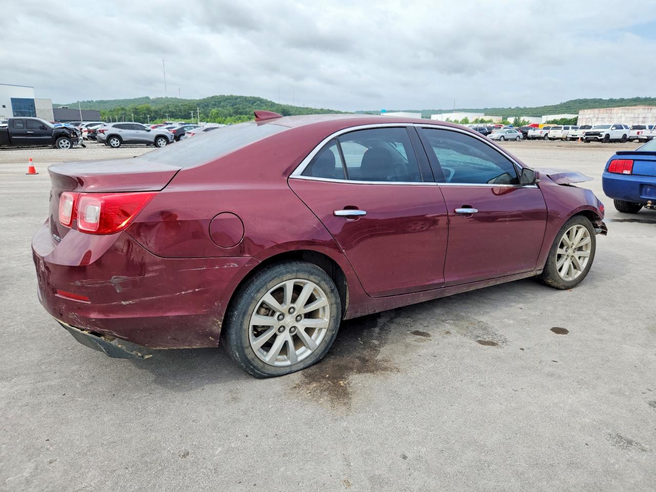 2015 Chevrolet Malibu Ltz Maroon vin: 1G11F5SL3FF281085