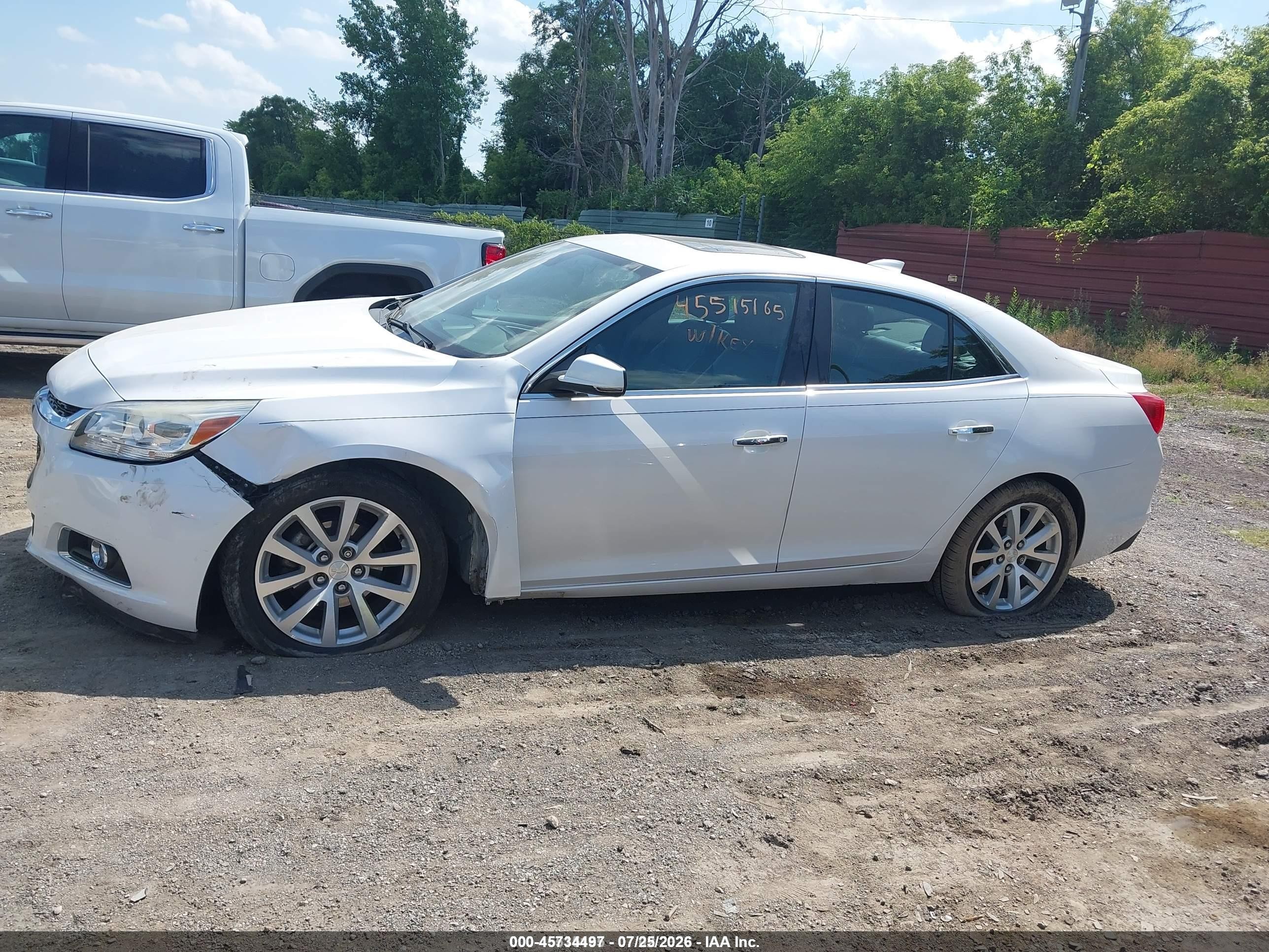 2015 Chevrolet Malibu 1lz White vin: 1G11F5SL5FF270833
