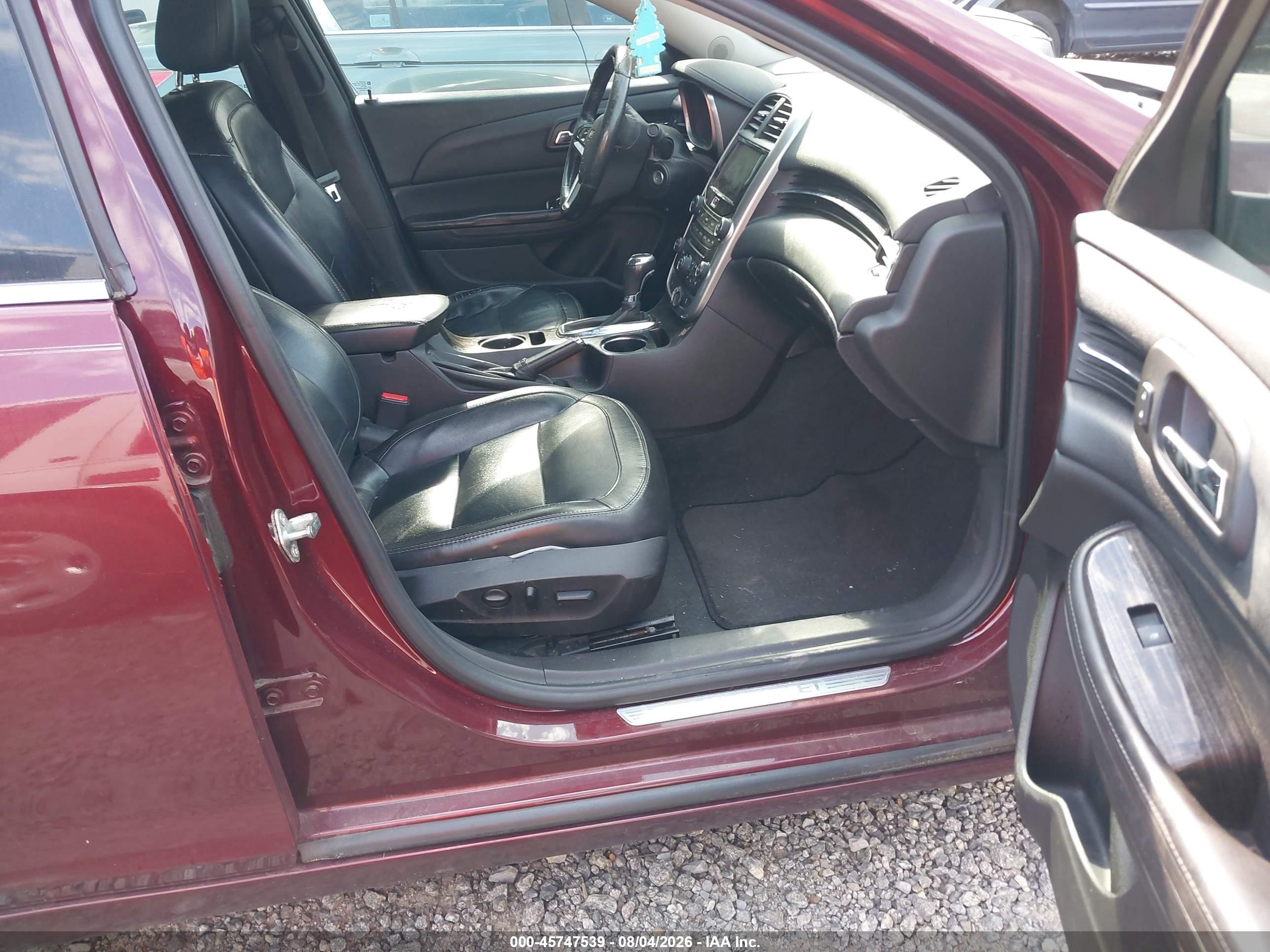 2015 Chevrolet Malibu 1lz Maroon vin: 1G11F5SL6FF227151