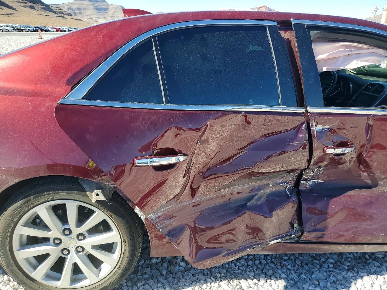2015 Chevrolet Malibu Ltz Red vin: 1G11F5SL6FF321708