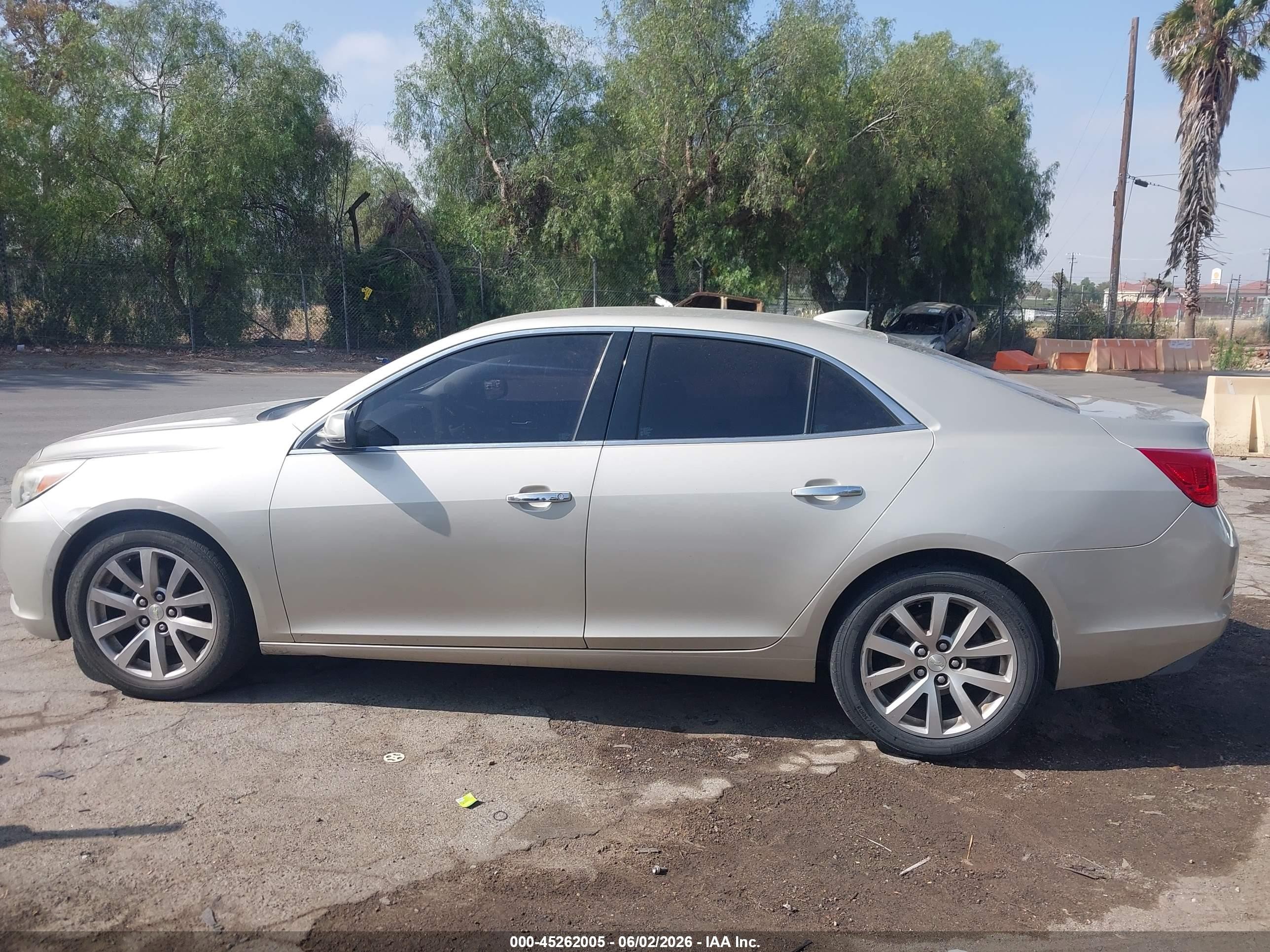 2015 Chevrolet Malibu 1lz Champagne vin: 1G11F5SL6FF325676