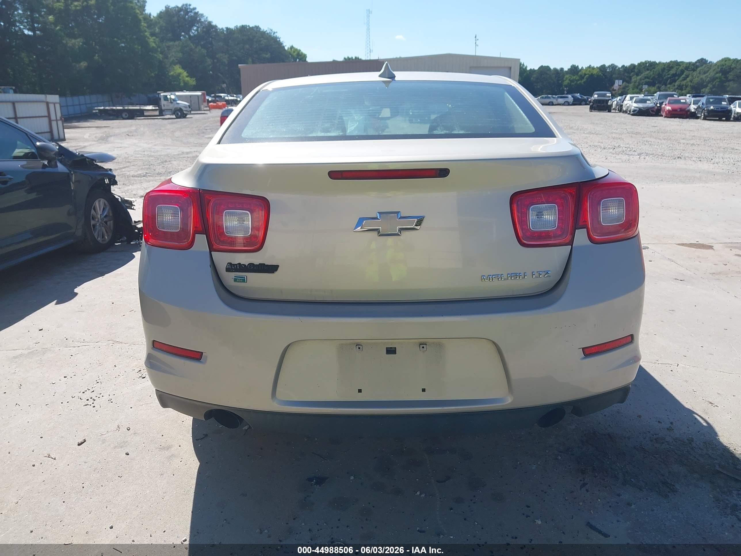 2015 Chevrolet Malibu 1lz Tan vin: 1G11F5SL7FF143193