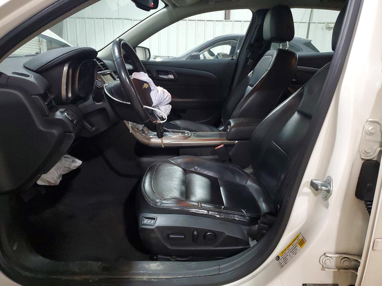 2013 Chevrolet Malibu 2lt White vin: 1G11F5SRXDF274815