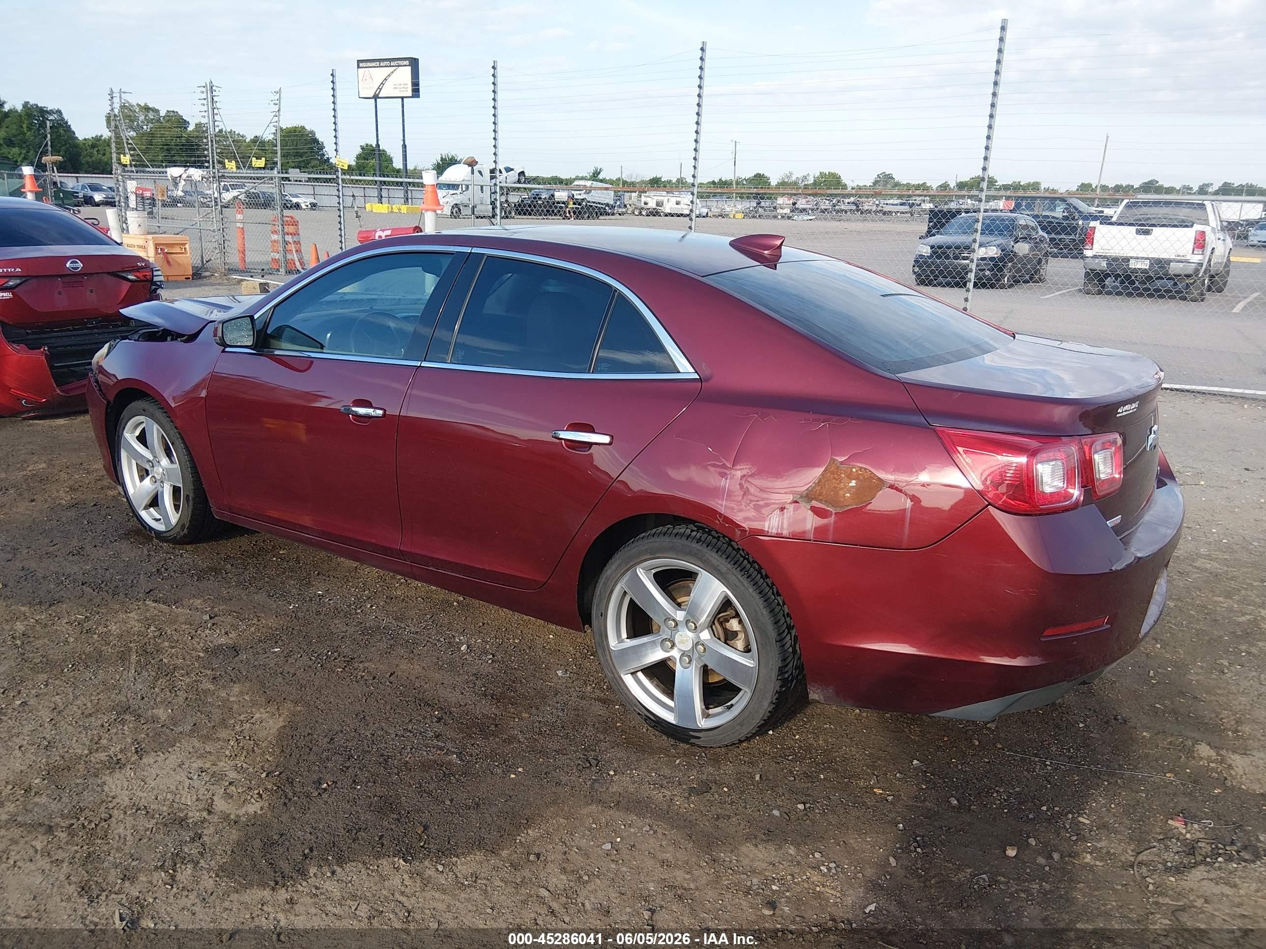 2015 Chevrolet Malibu 2lz Red vin: 1G11G5SX1FF201492