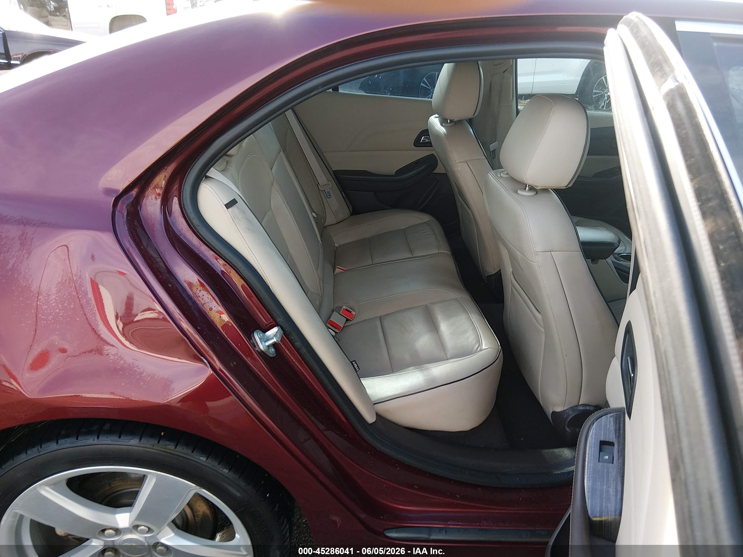 2015 Chevrolet Malibu 2lz Red vin: 1G11G5SX1FF201492