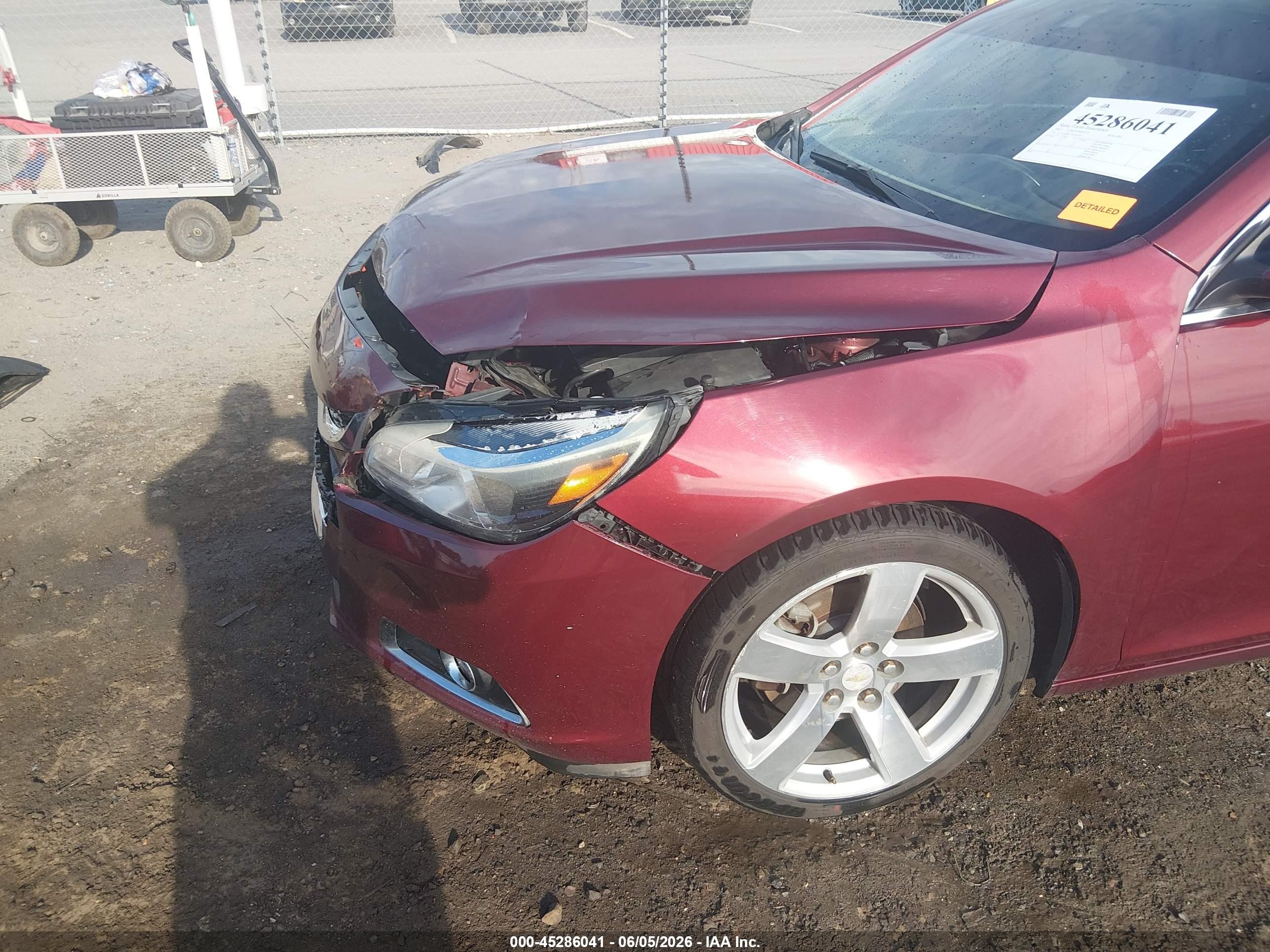 2015 Chevrolet Malibu 2lz Red vin: 1G11G5SX1FF201492