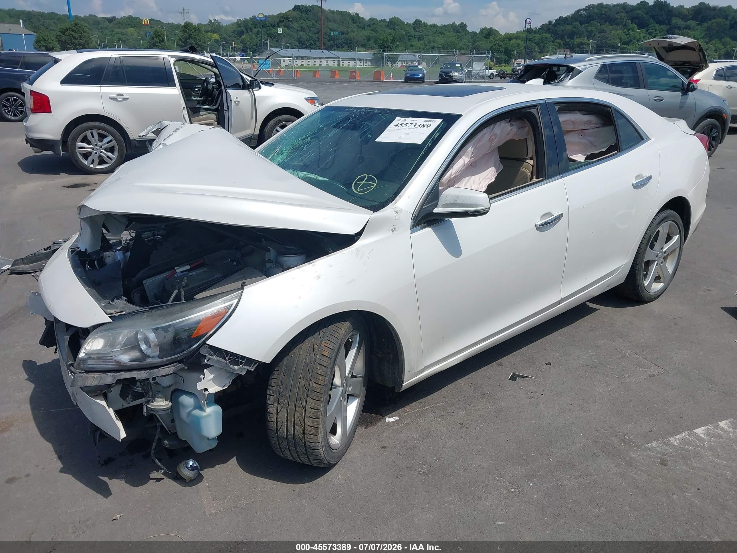 2015 Chevrolet Malibu 2lz White vin: 1G11G5SX1FF207096