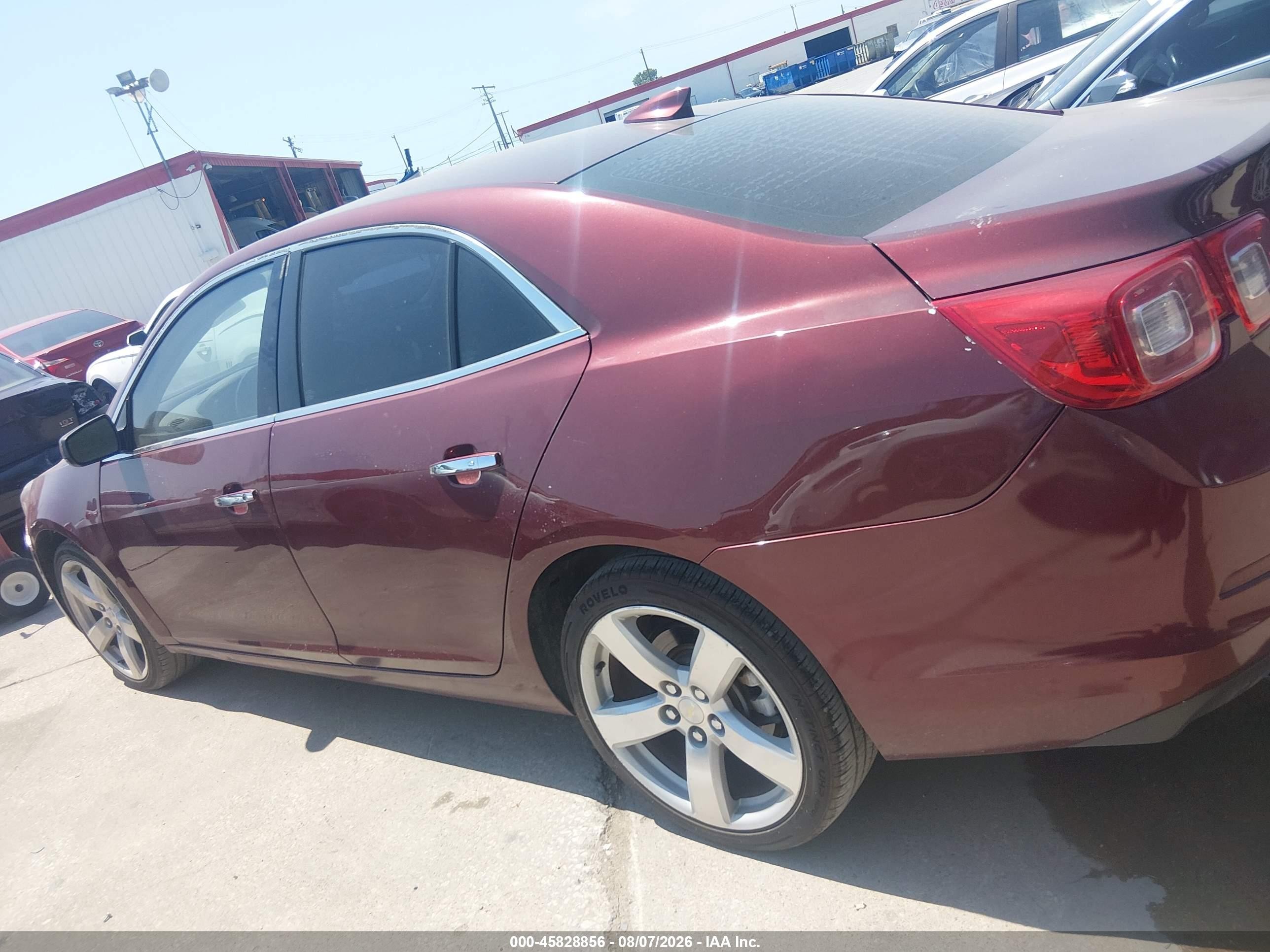 2015 Chevrolet Malibu 2lz Burgundy vin: 1G11G5SX2FF156093
