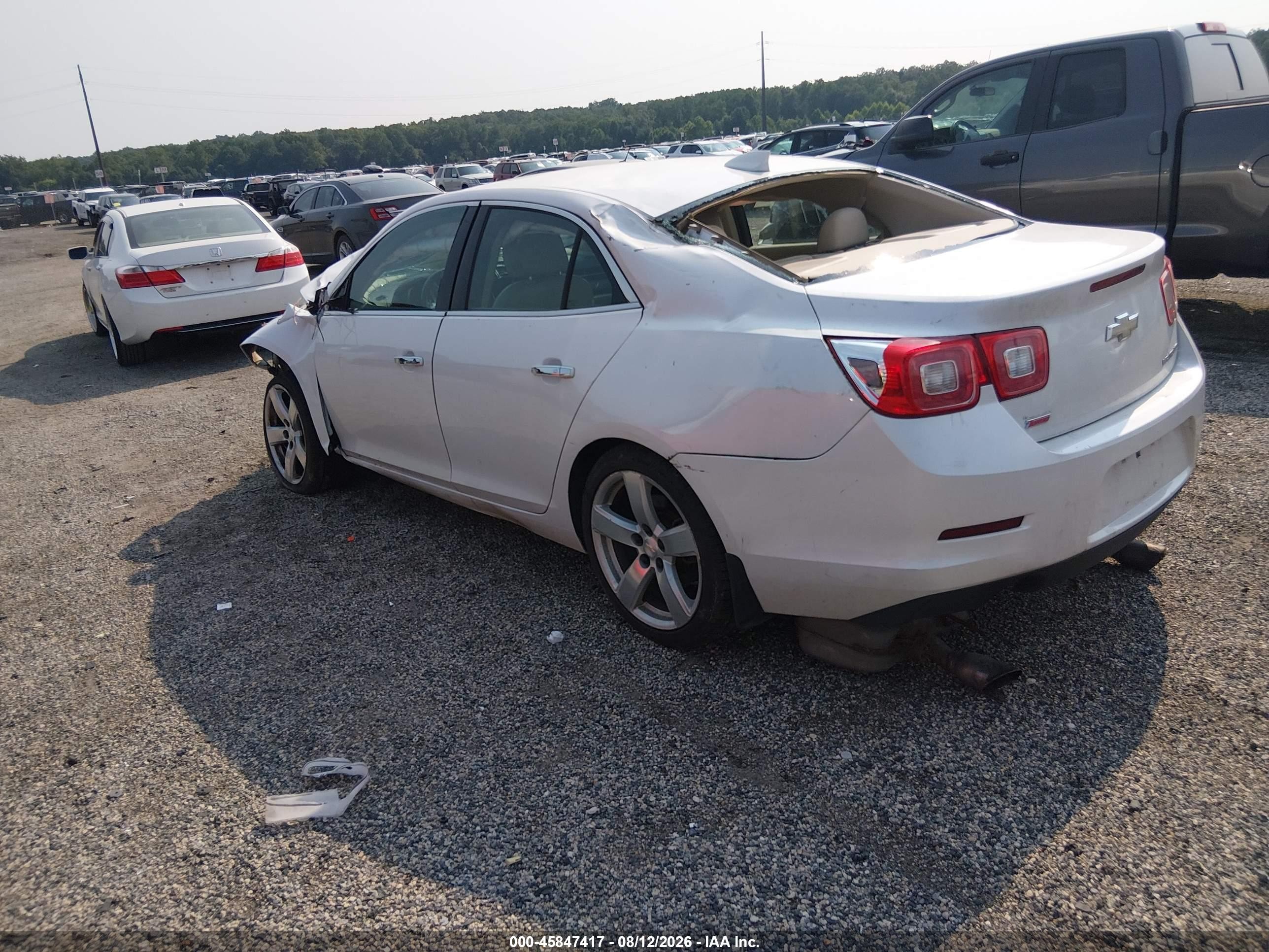 2015 Chevrolet Malibu 2lz Cream vin: 1G11G5SX3FF150822