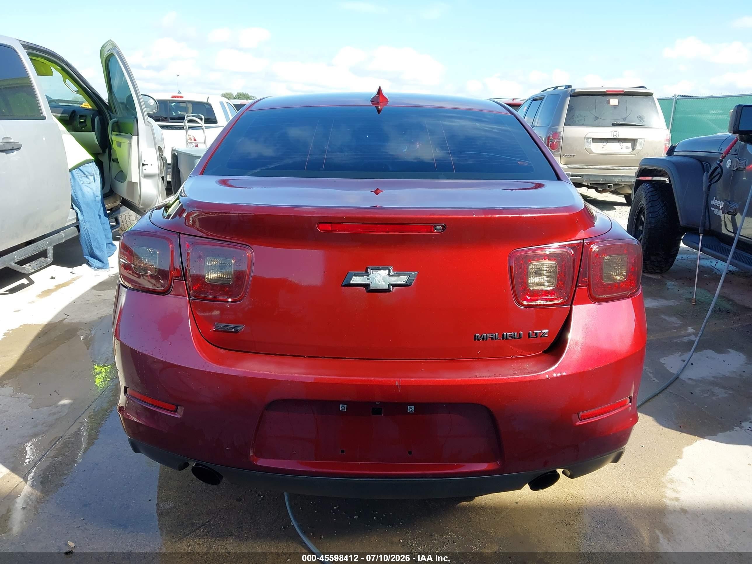 2015 Chevrolet Malibu 2lz Maroon vin: 1G11G5SX3FF315042