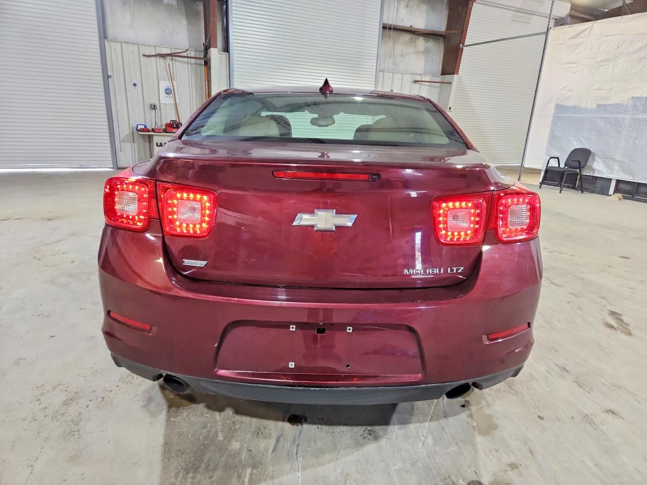 2015 Chevrolet Malibu Ltz Burgundy vin: 1G11G5SX5FF138090