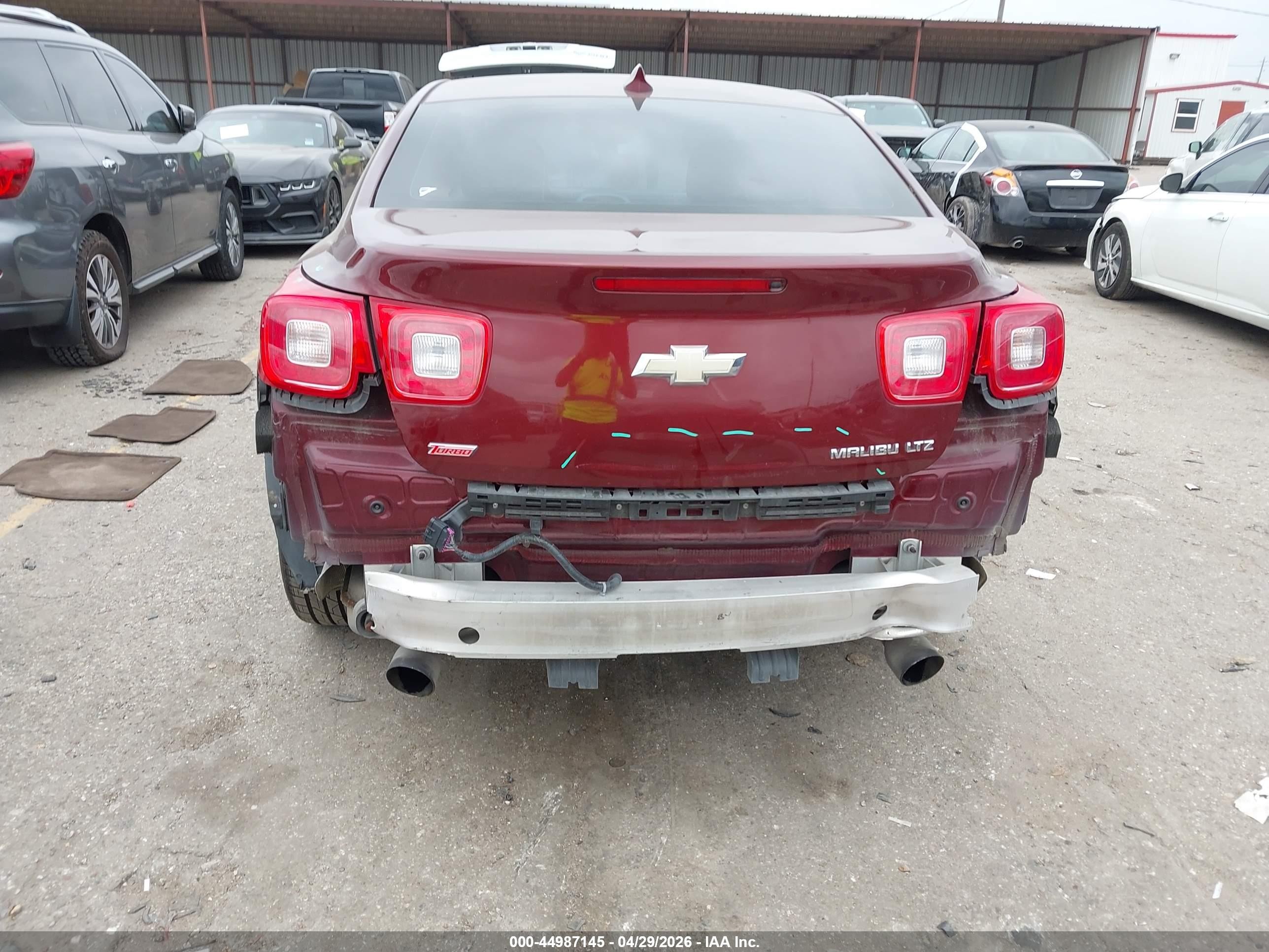 2015 Chevrolet Malibu 2lz Burgundy vin: 1G11G5SX6FF276012