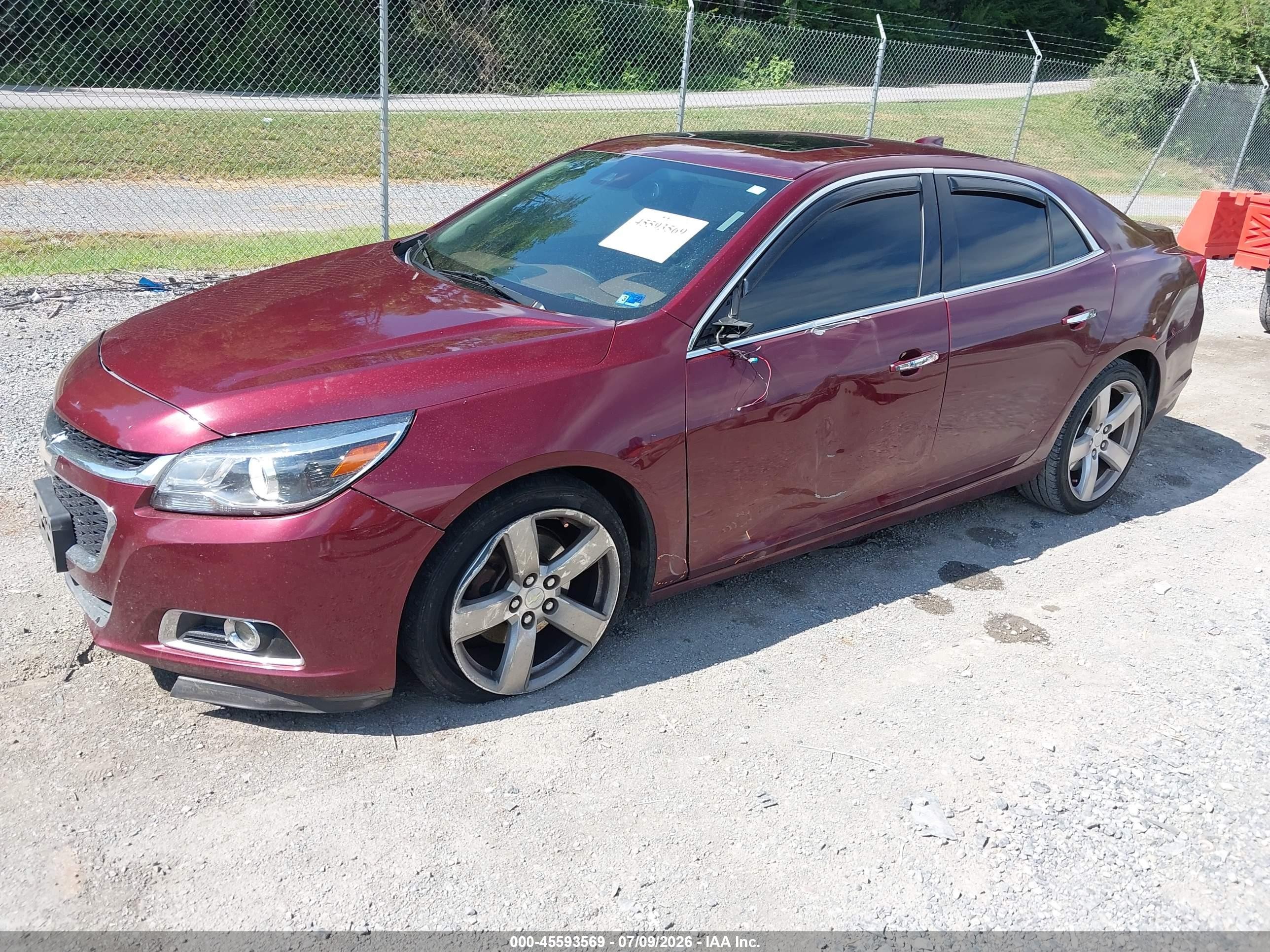 2015 Chevrolet Malibu 2lz Maroon vin: 1G11G5SX8FF256215